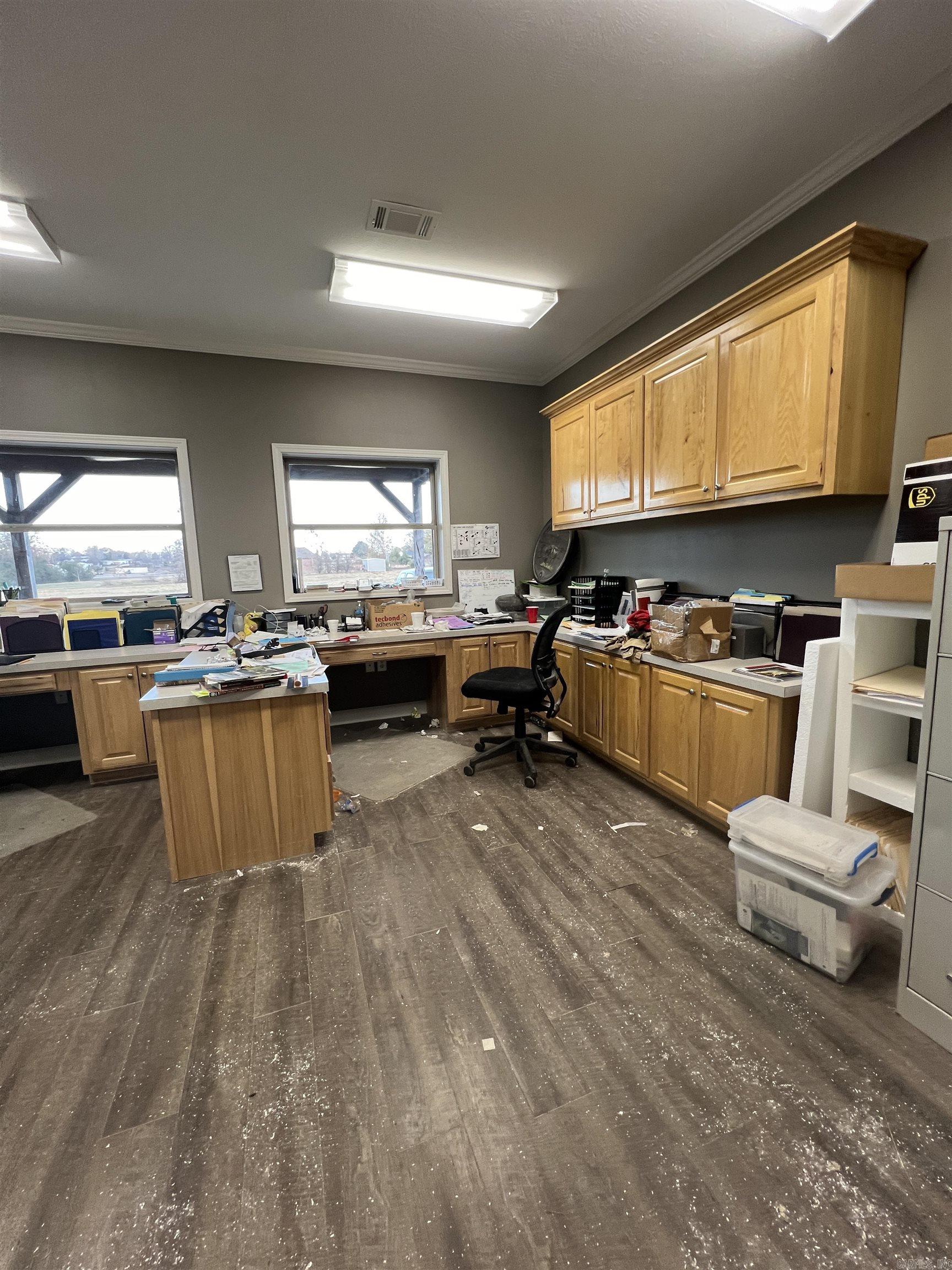 Metes & Bounds - Commercial Sale