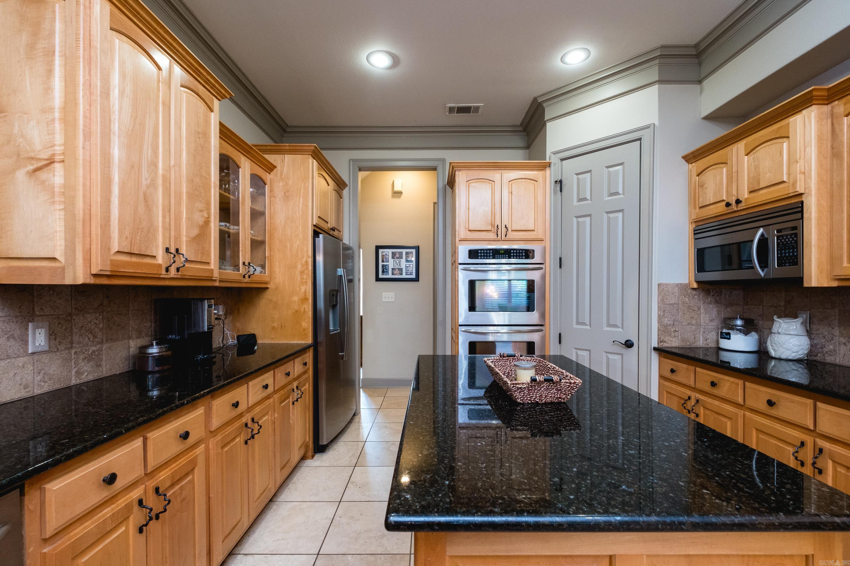 CHENAL VALLEY EPERNAY PLACE - Residential