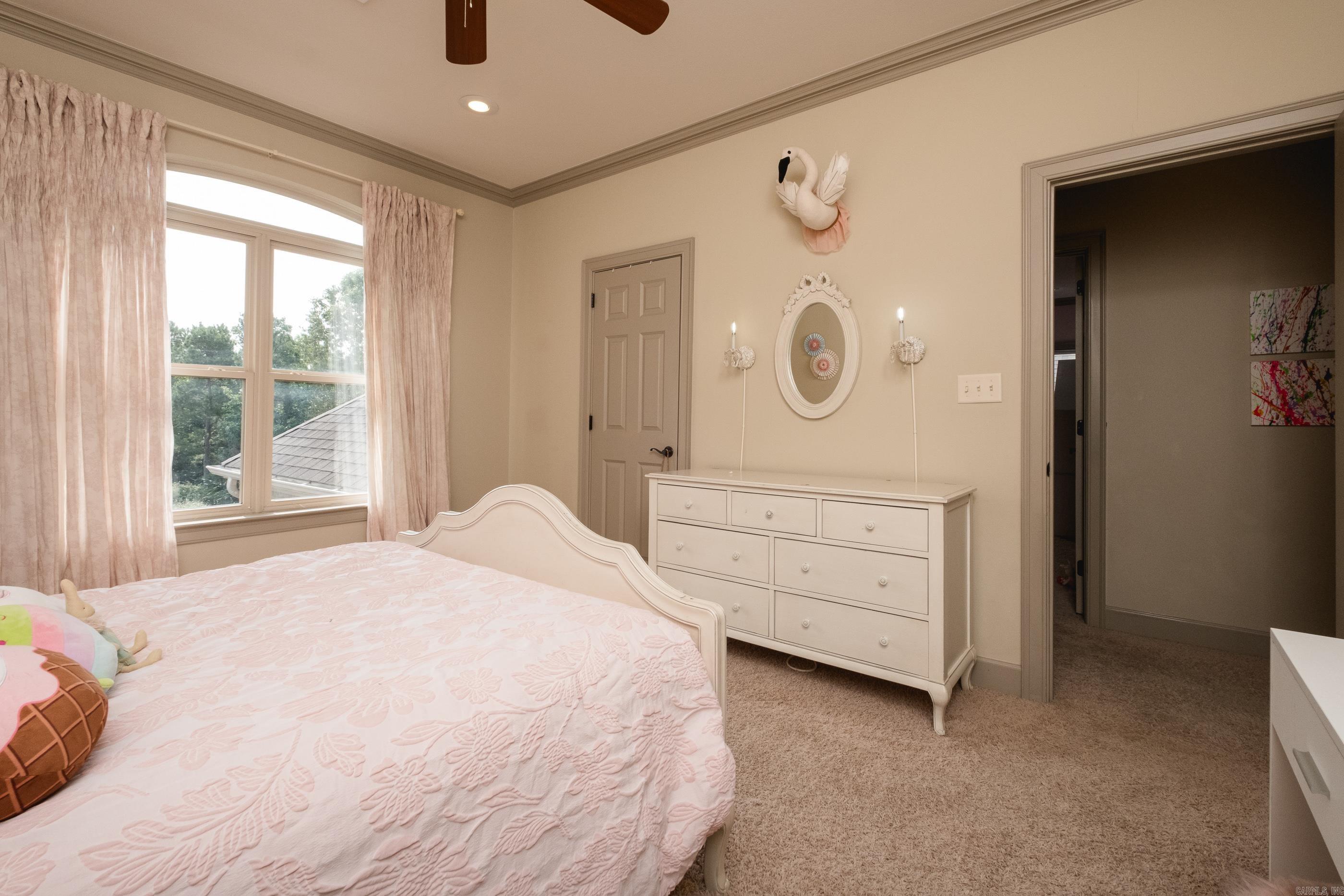 CHENAL VALLEY EPERNAY PLACE - Residential