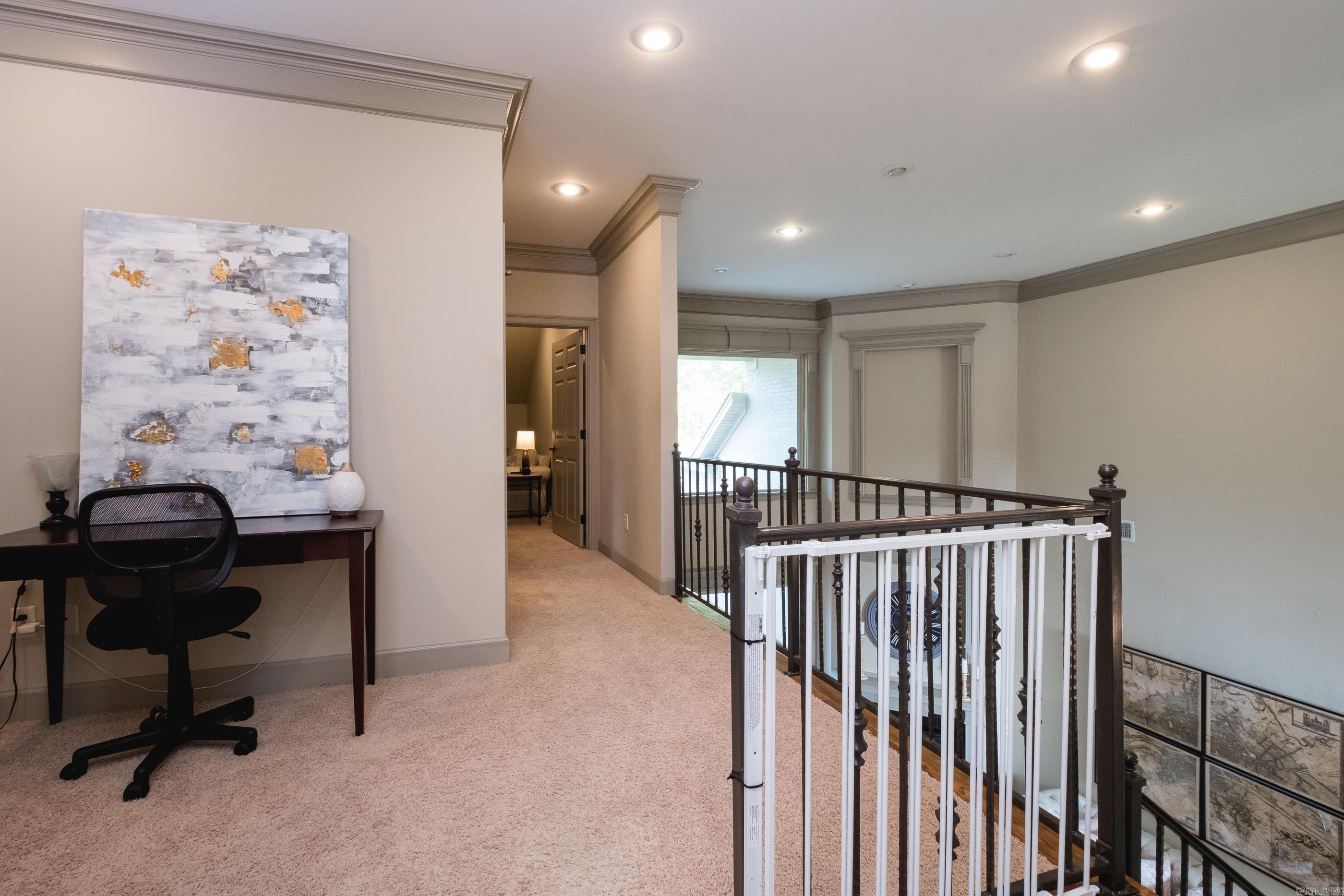 CHENAL VALLEY EPERNAY PLACE - Residential