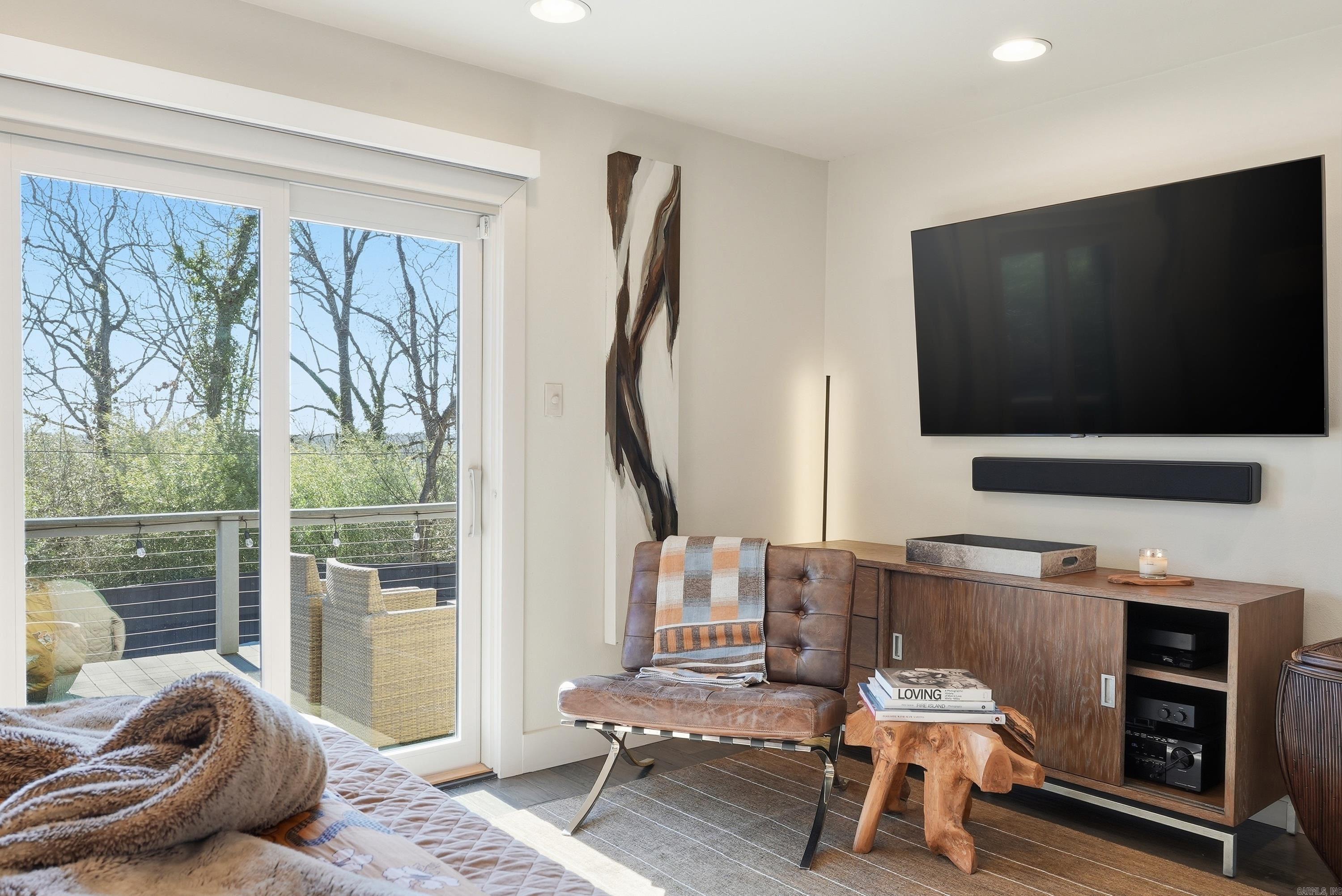 PLAZA HEIGHTS - Residential