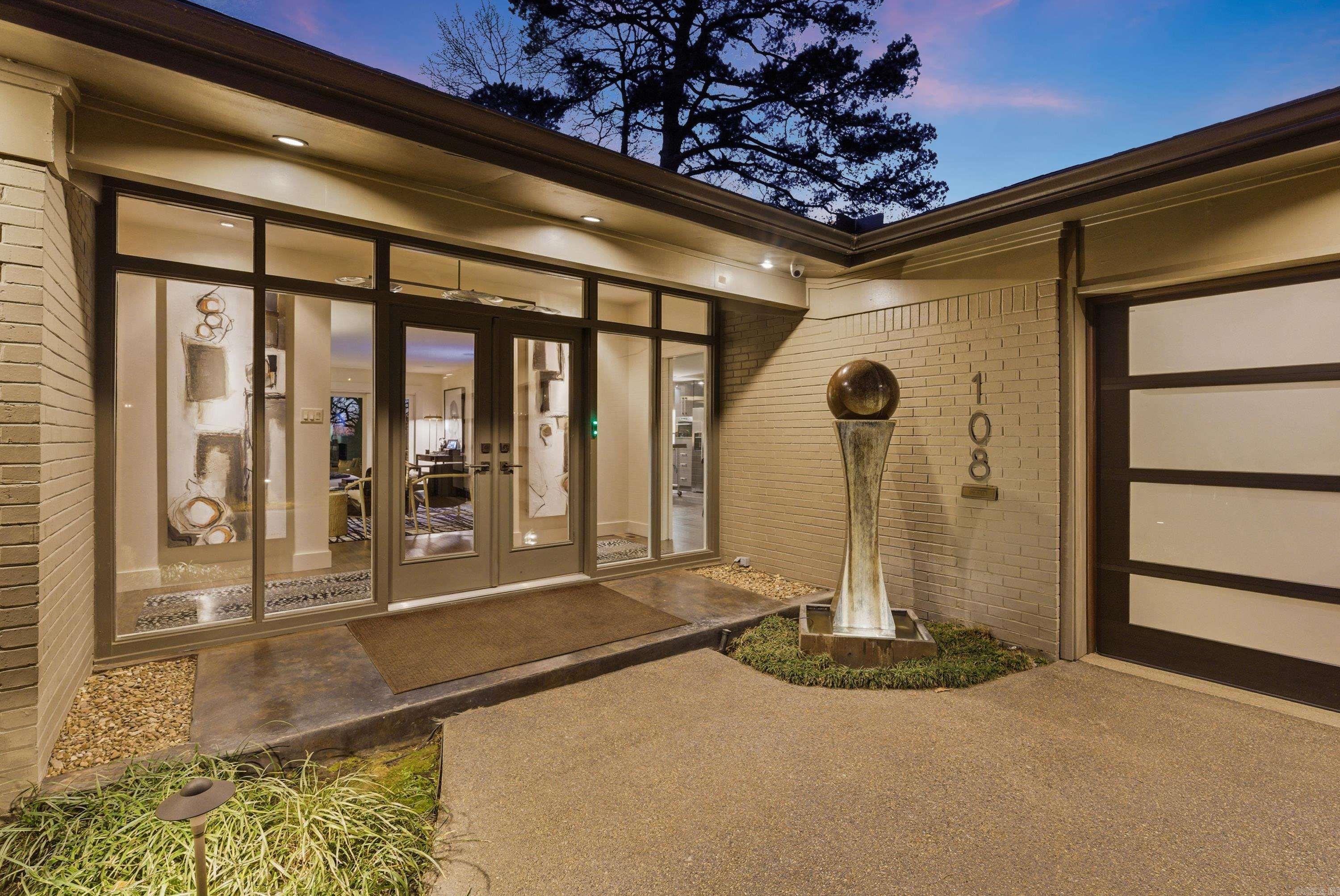 PLAZA HEIGHTS - Residential