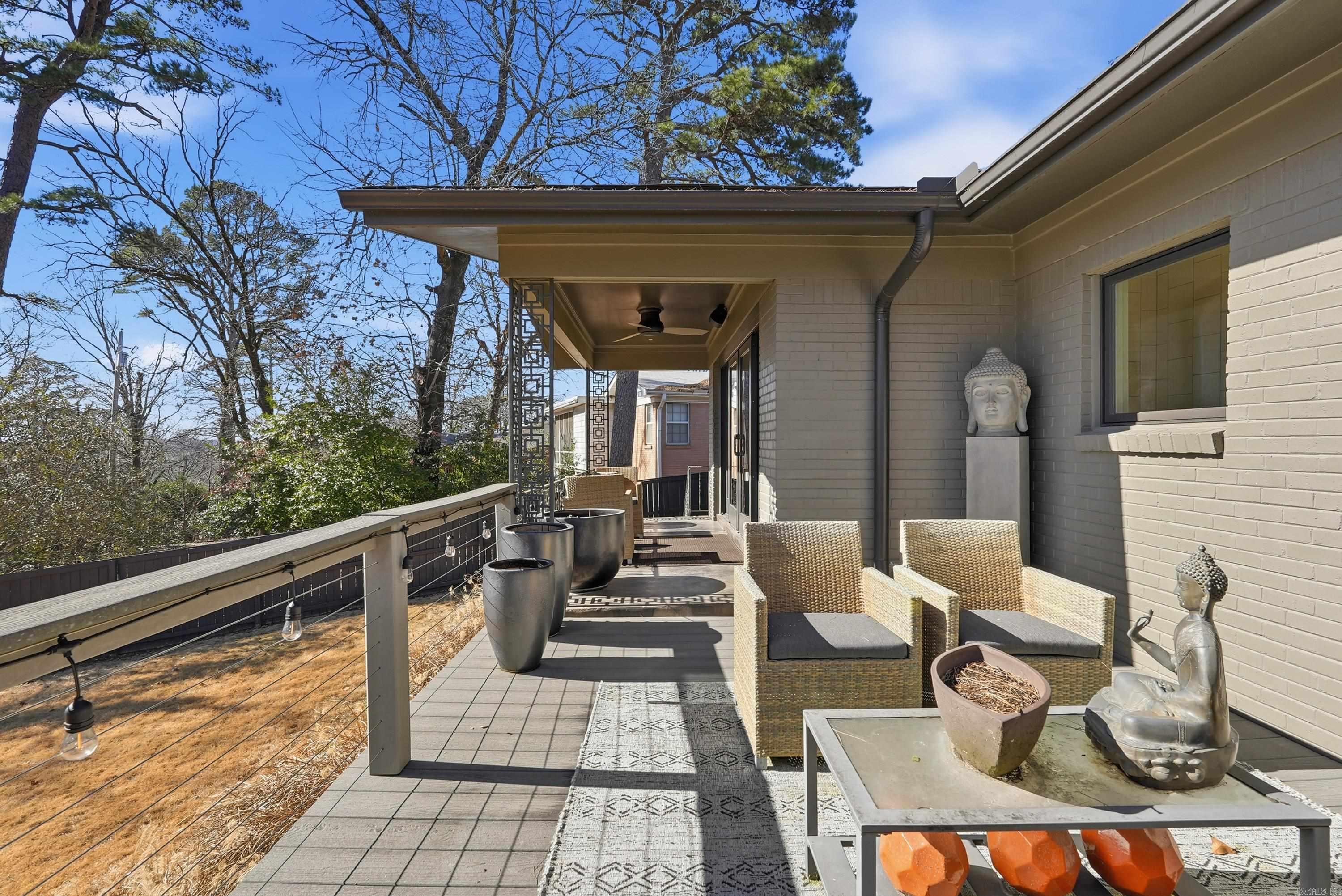 PLAZA HEIGHTS - Residential