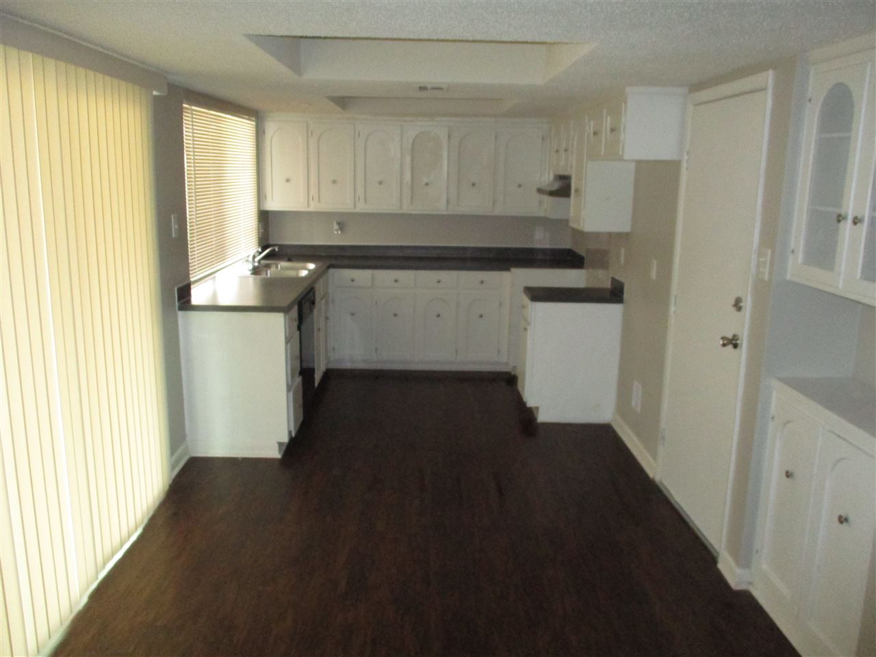 North Hills Manor #1 - Residential Lease