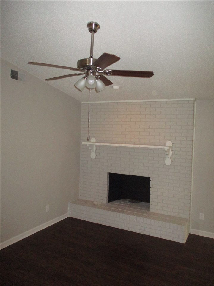 North Hills Manor #1 - Residential Lease