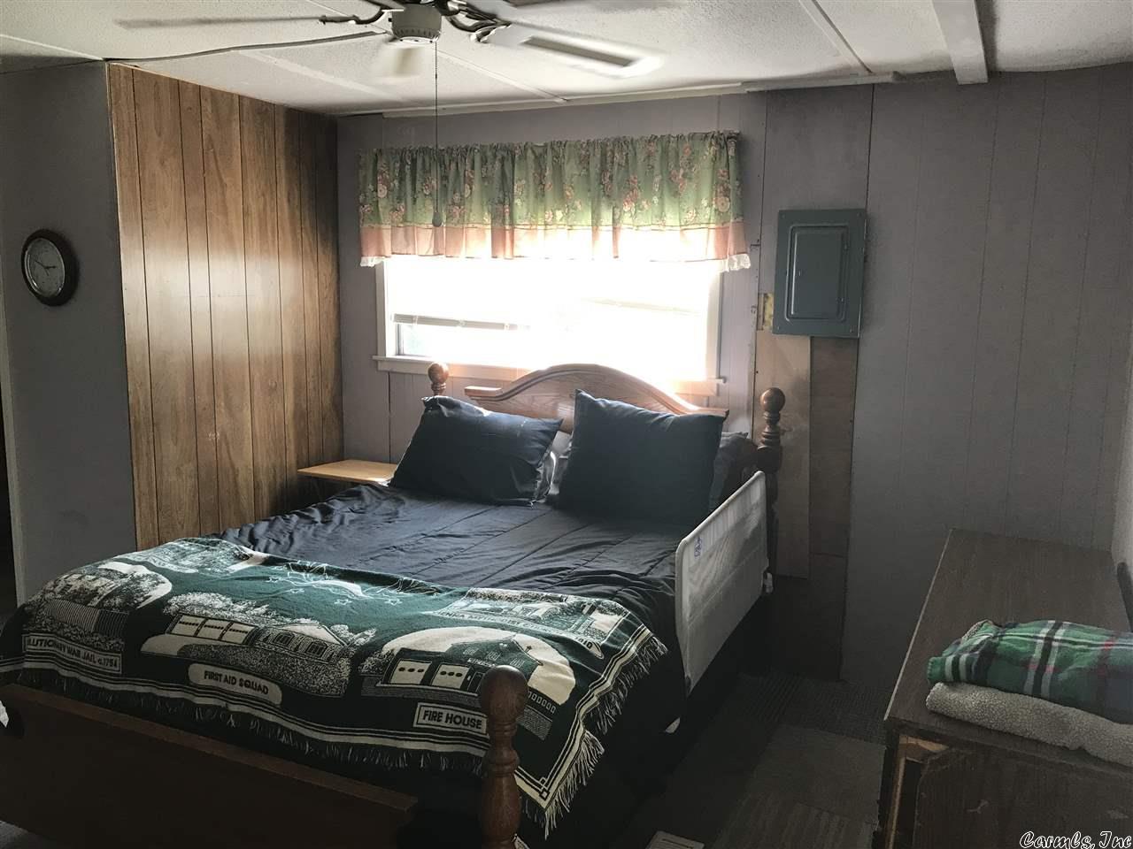 Metes & Bounds - Residential Lease