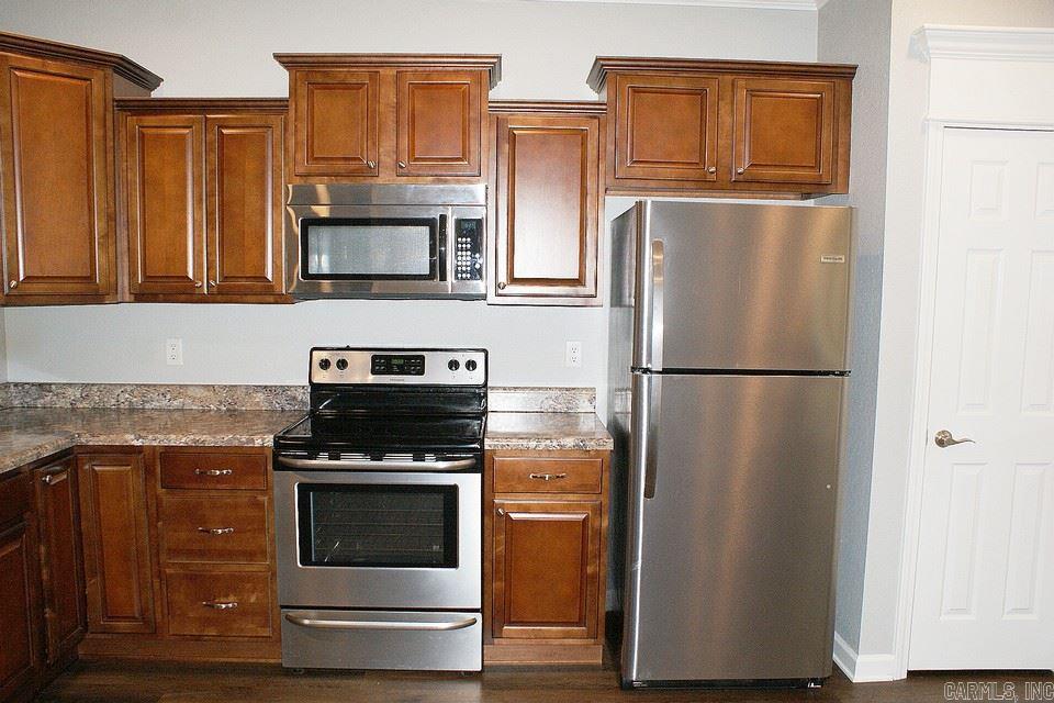 Fieldpointe - Residential Lease