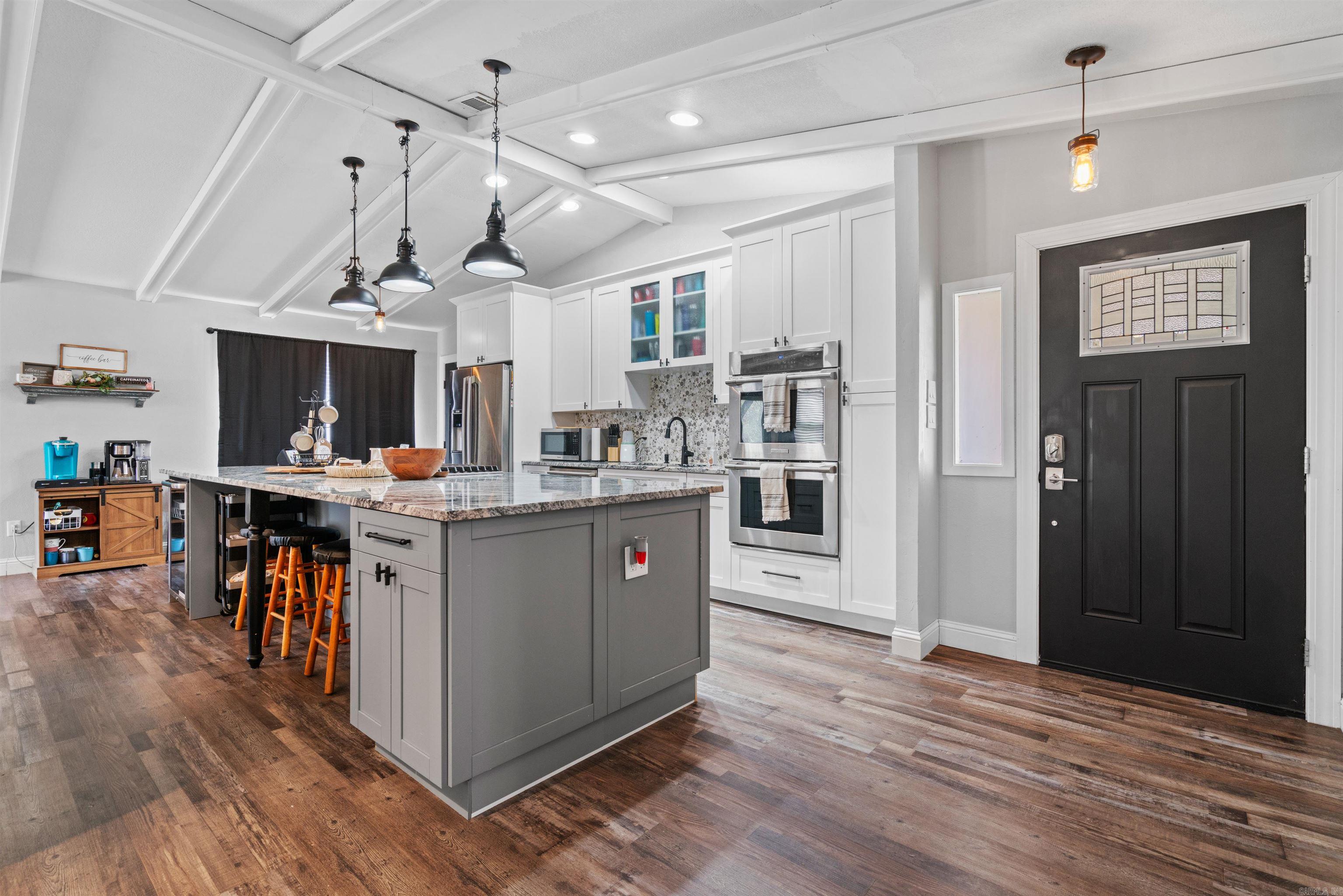 BELLAIRE PLACE - Residential