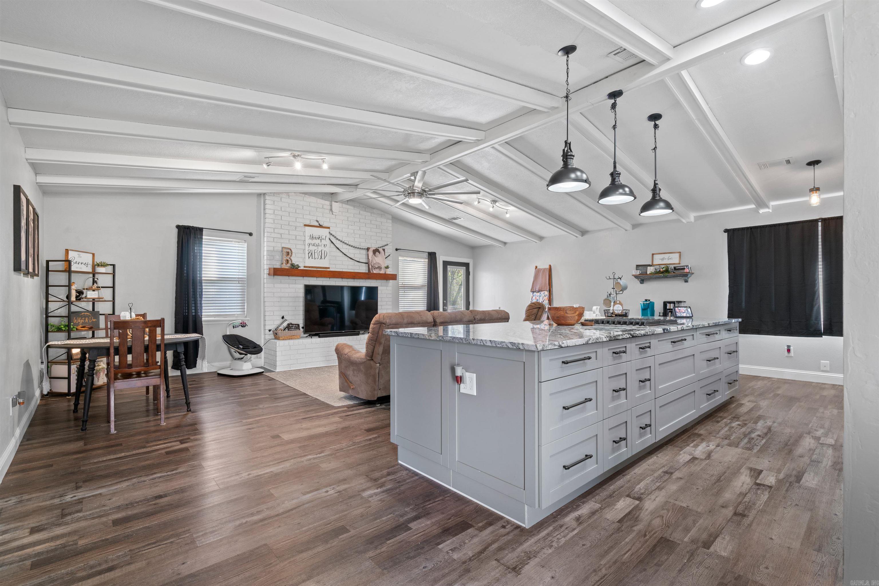 BELLAIRE PLACE - Residential