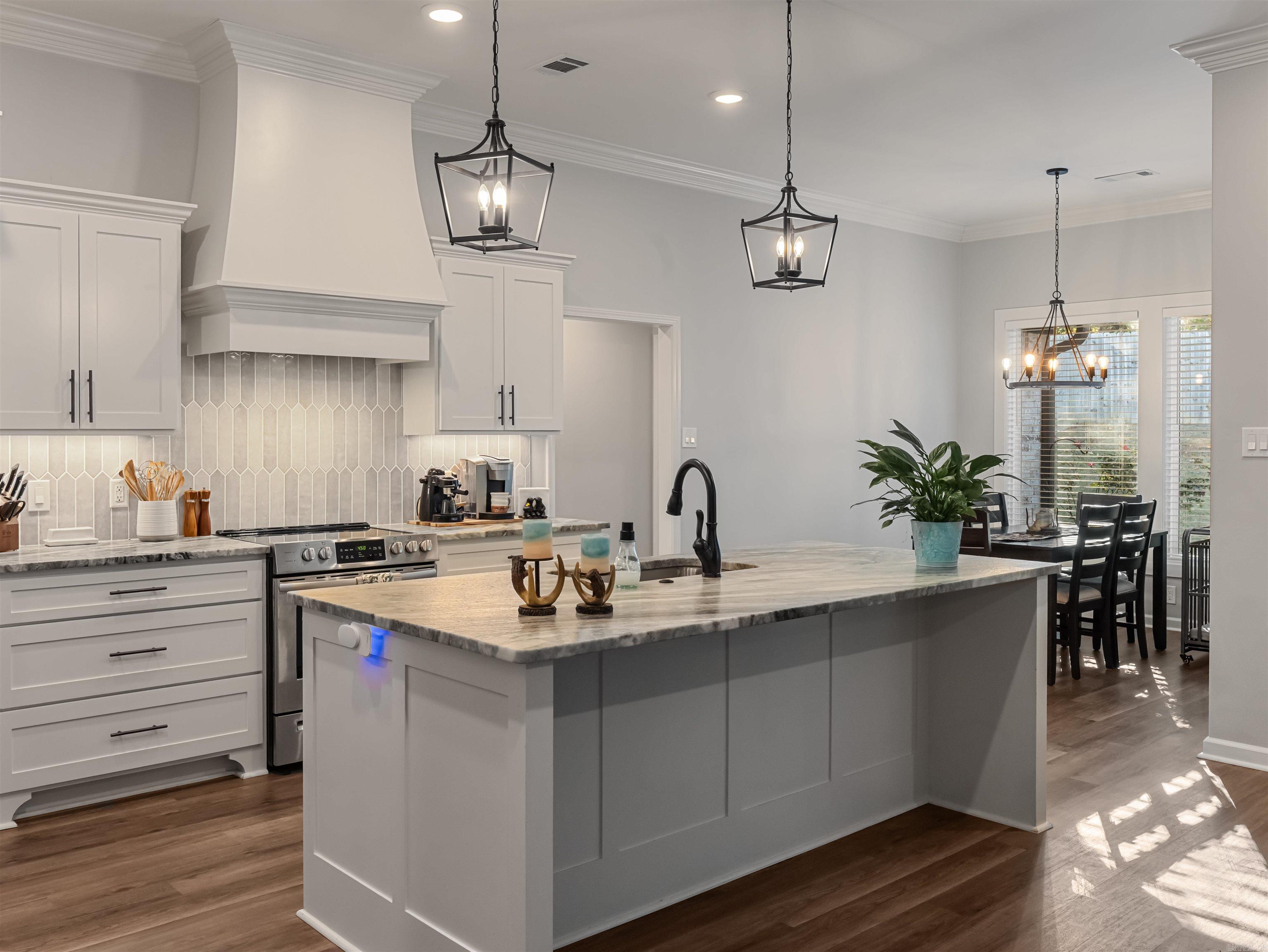 Del Rey - Residential