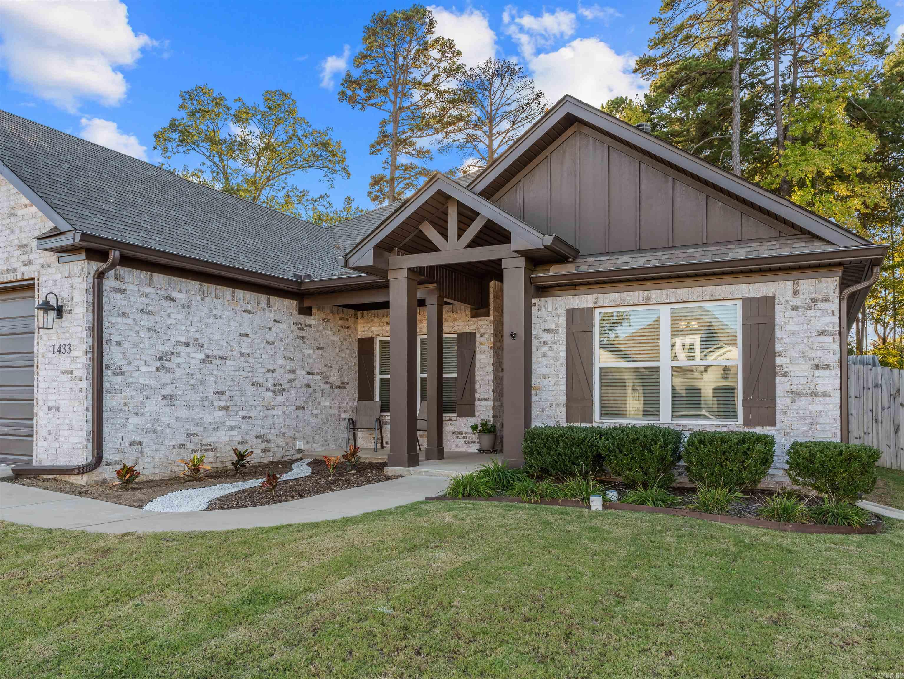 Del Rey - Residential