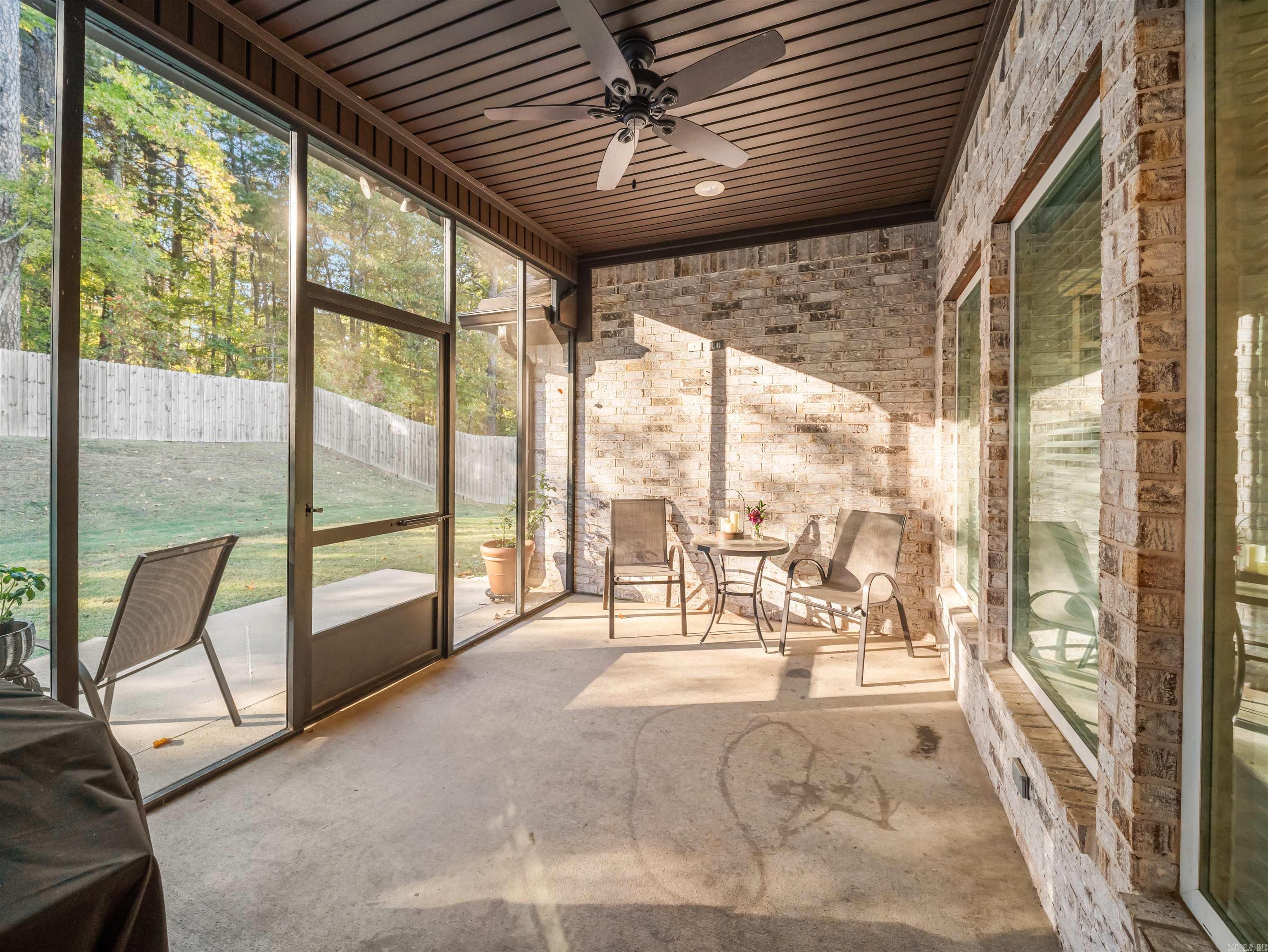 Del Rey - Residential