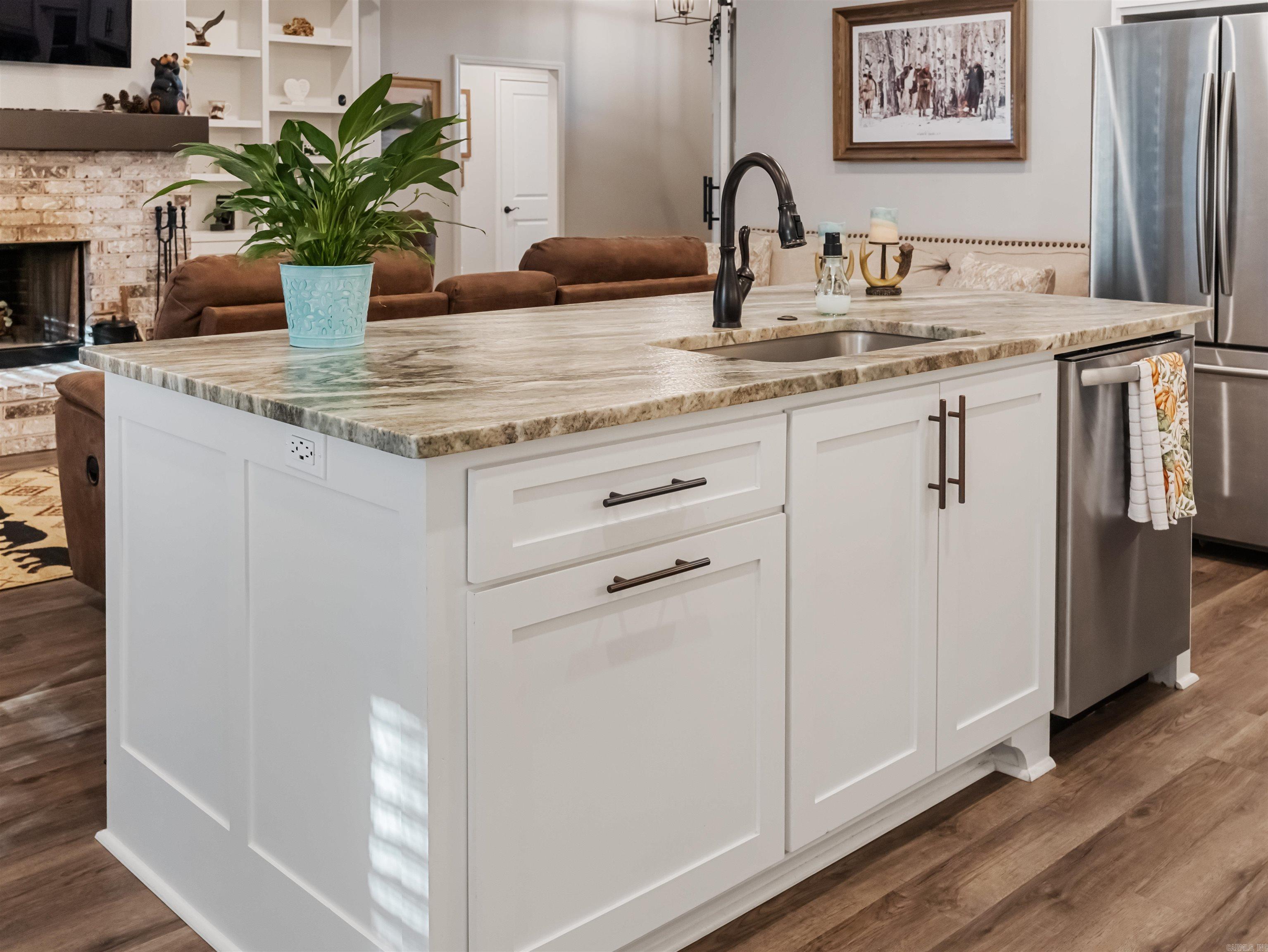 Del Rey - Residential