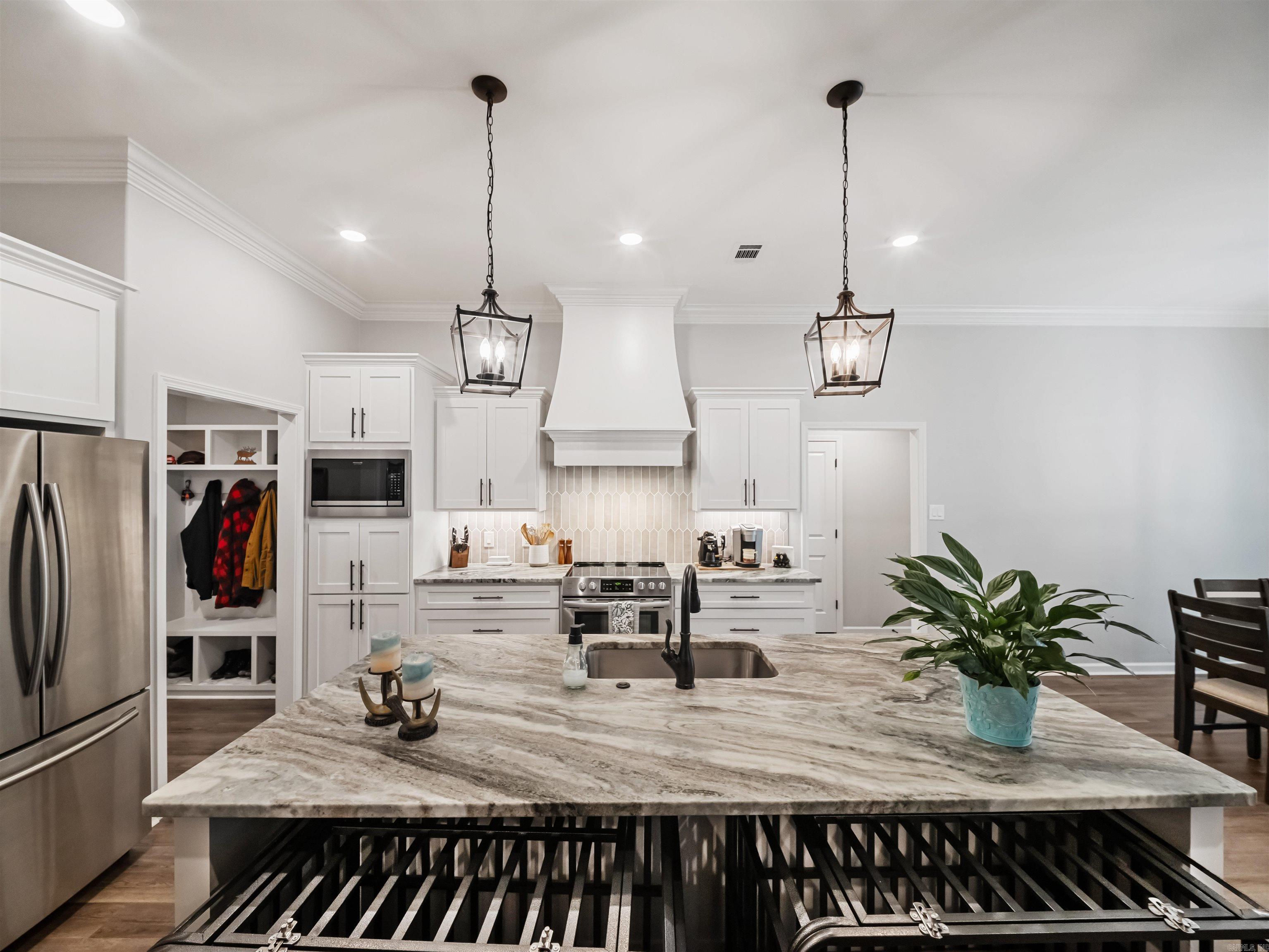 Del Rey - Residential