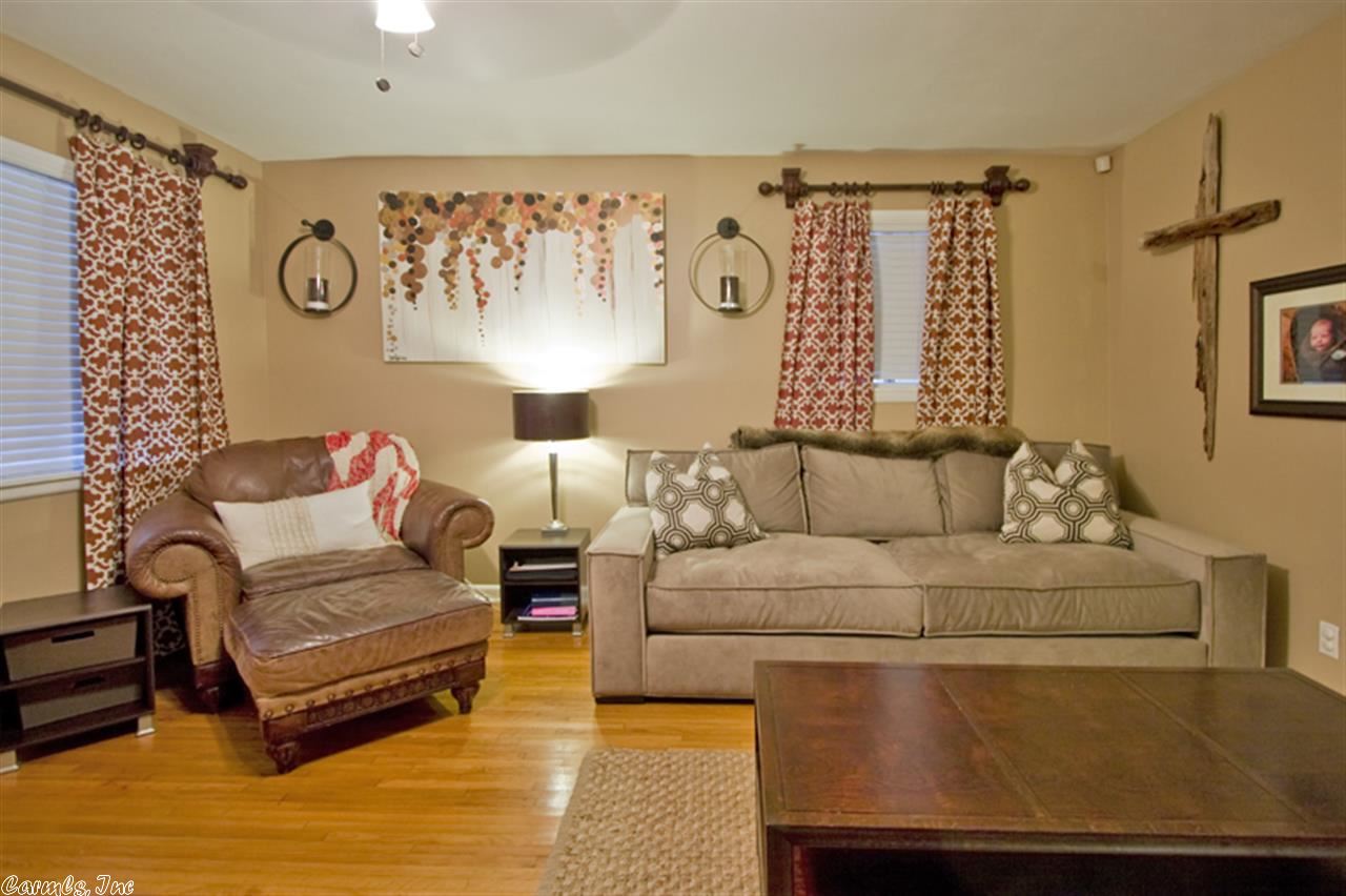 Ellis Acres - Residential