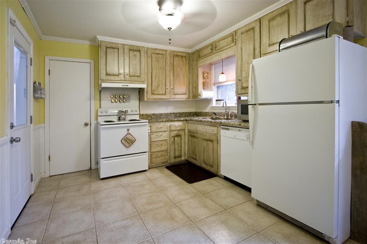 Ellis Acres - Residential