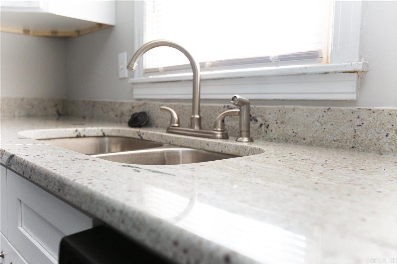 Longview - Residential Lease