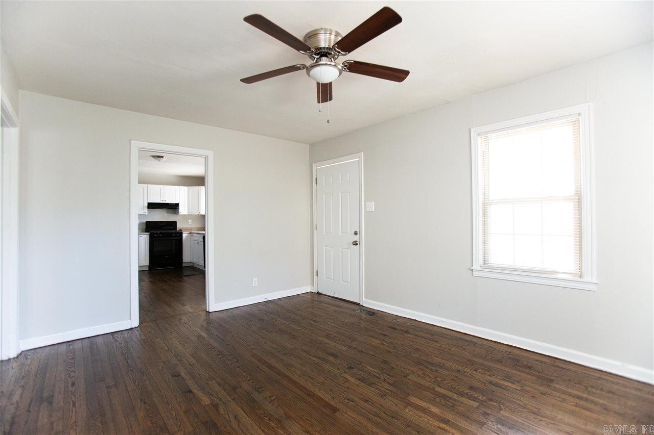 Longview - Residential Lease