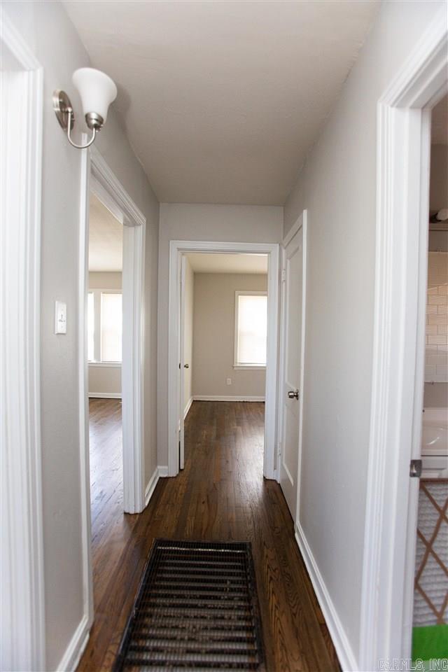 Longview - Residential Lease