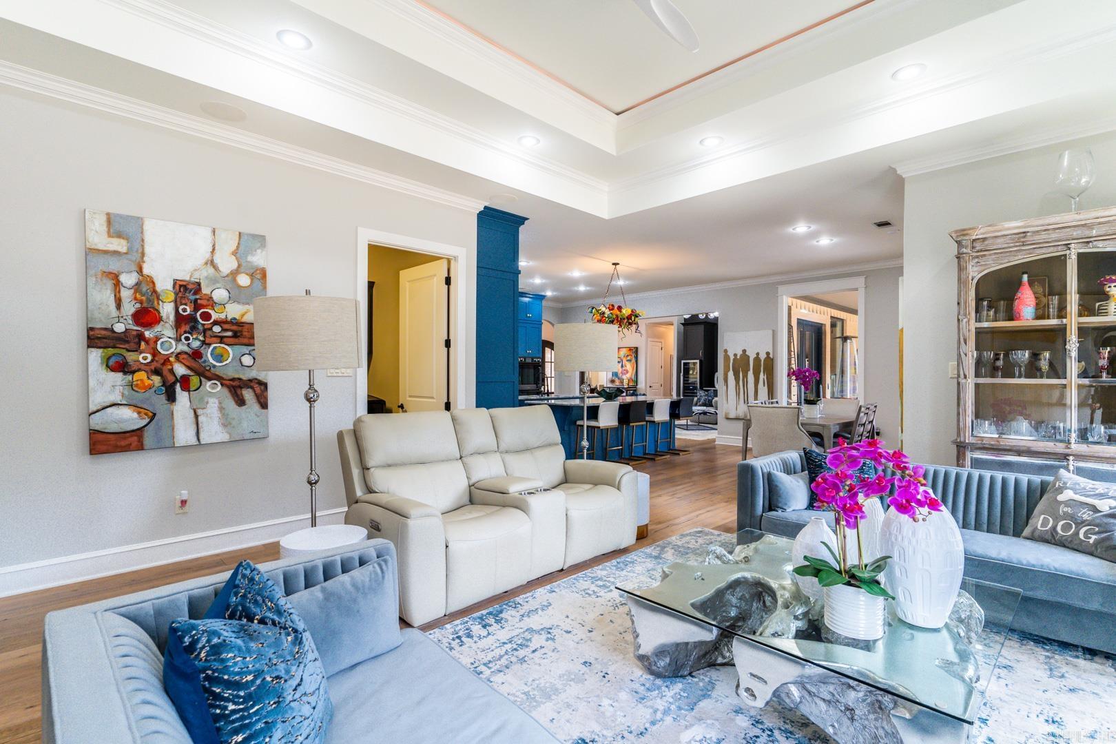 CHENAL VALLEY "ACCADIA COURT" - Residential