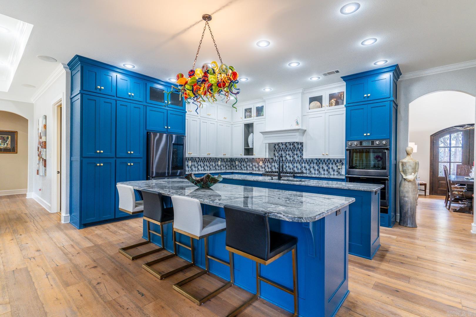 CHENAL VALLEY "ACCADIA COURT" - Residential