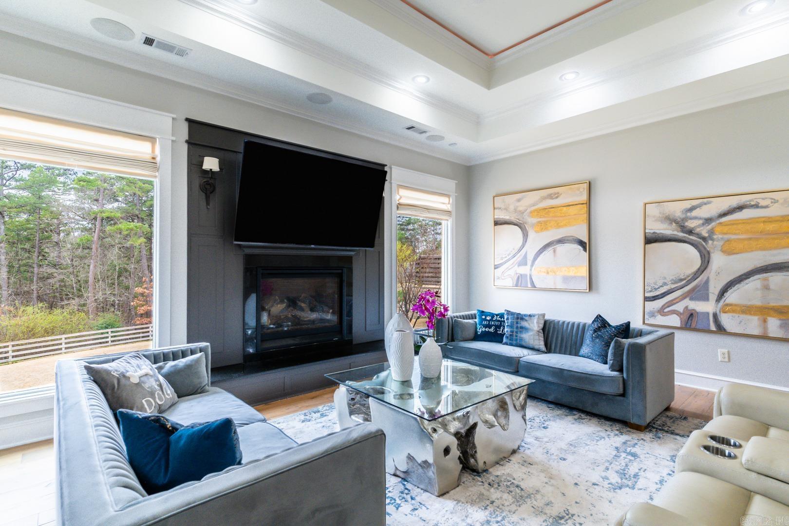 CHENAL VALLEY "ACCADIA COURT" - Residential