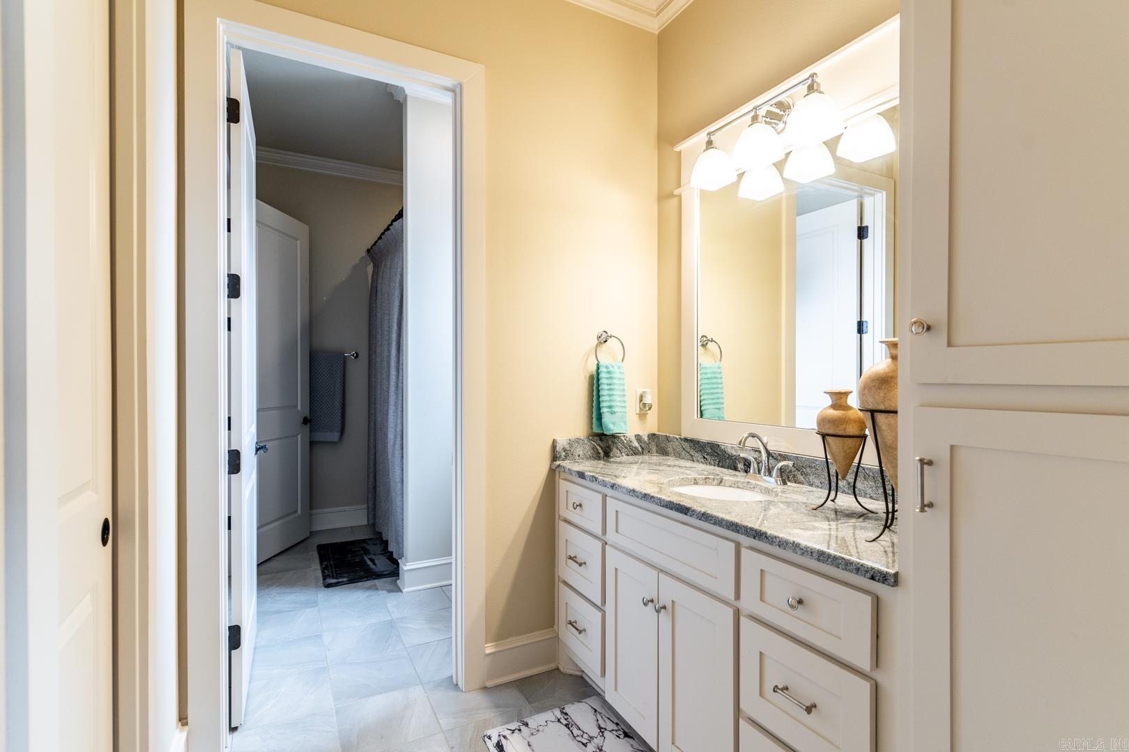 CHENAL VALLEY "ACCADIA COURT" - Residential