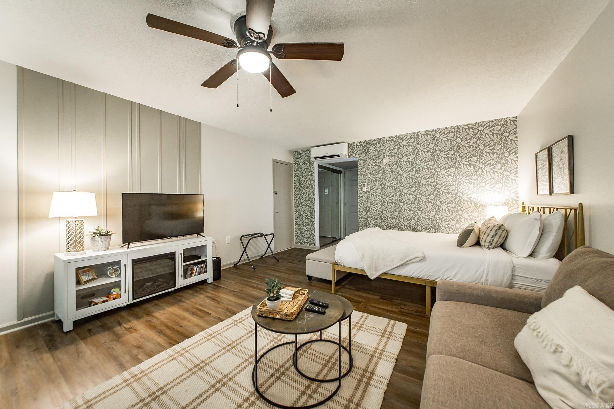 Summerhill Place Condos - Residential