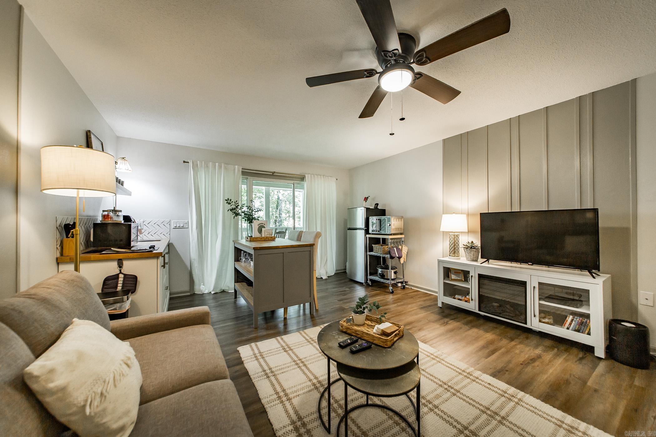 Summerhill Place Condos - Residential