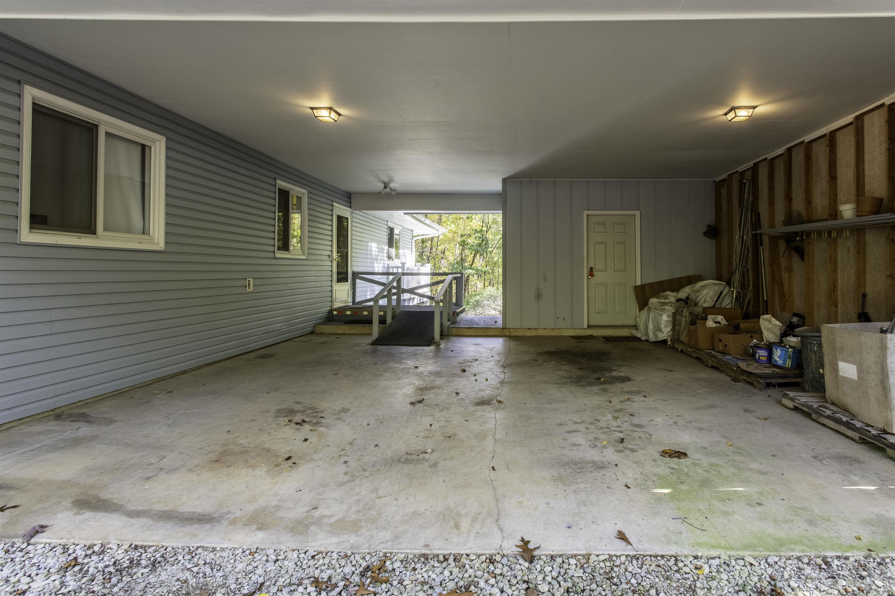 LAKE FORREST ADDN - Residential