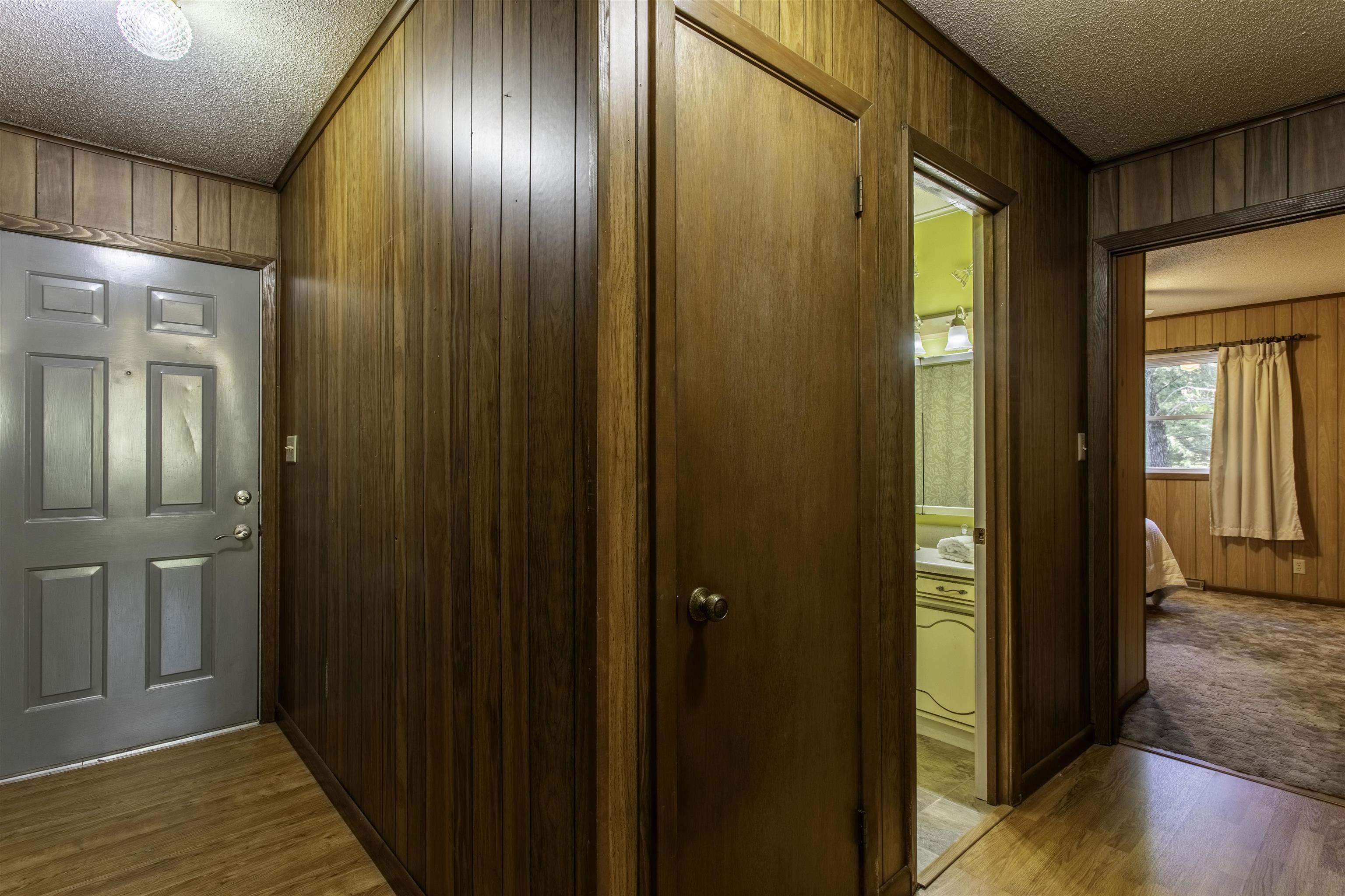 LAKE FORREST ADDN - Residential