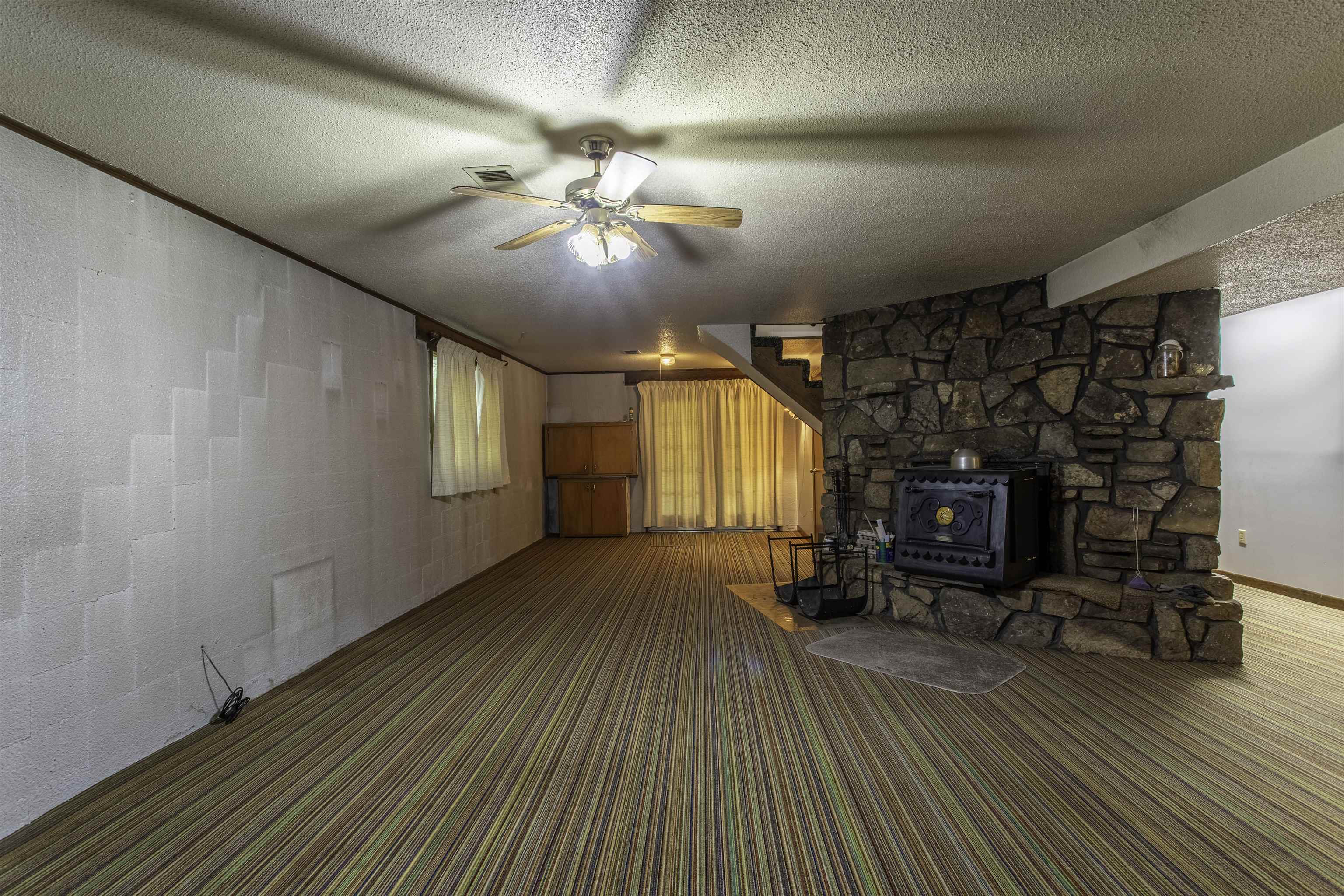 LAKE FORREST ADDN - Residential