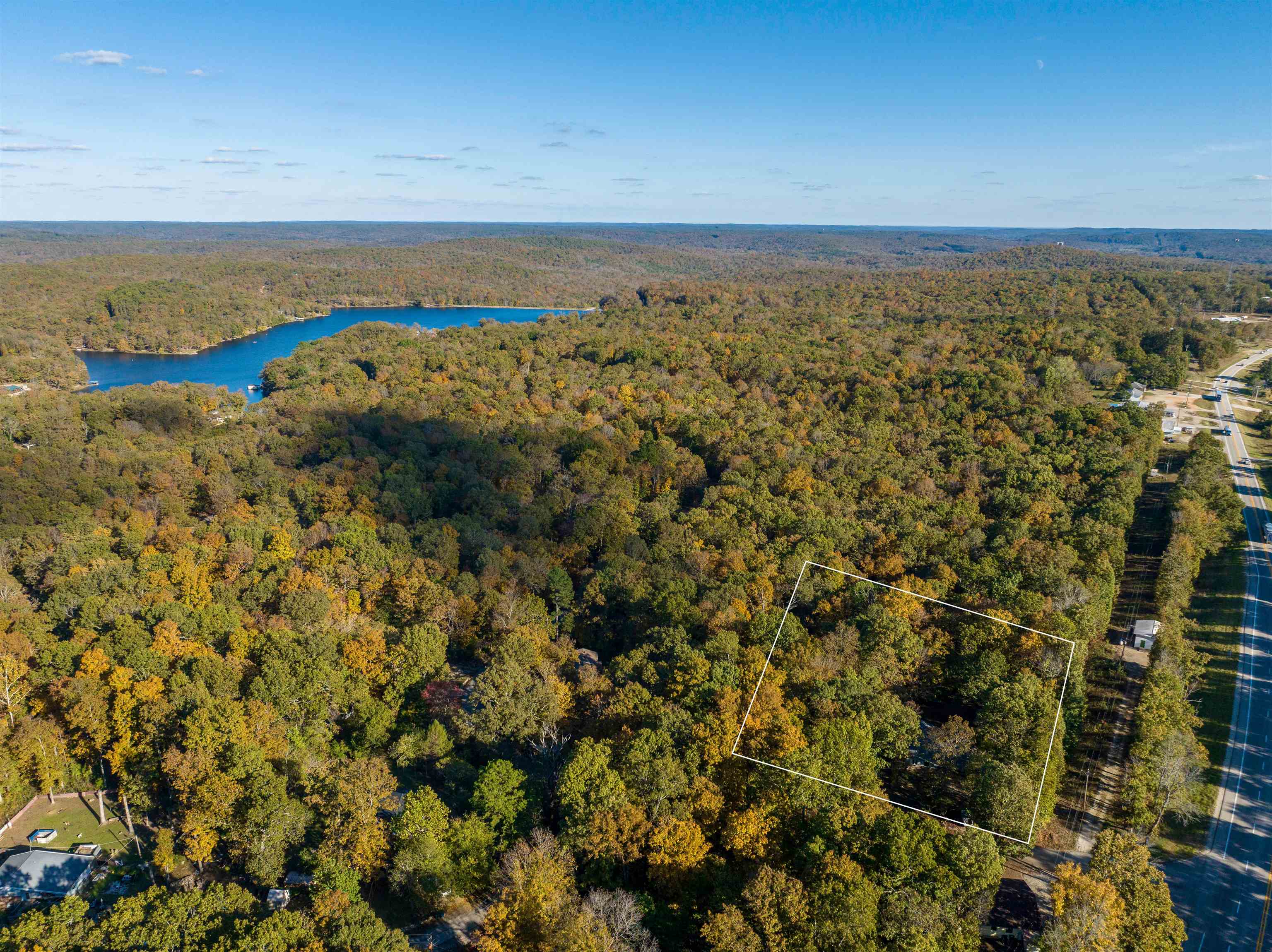 LAKE FORREST ADDN - Residential