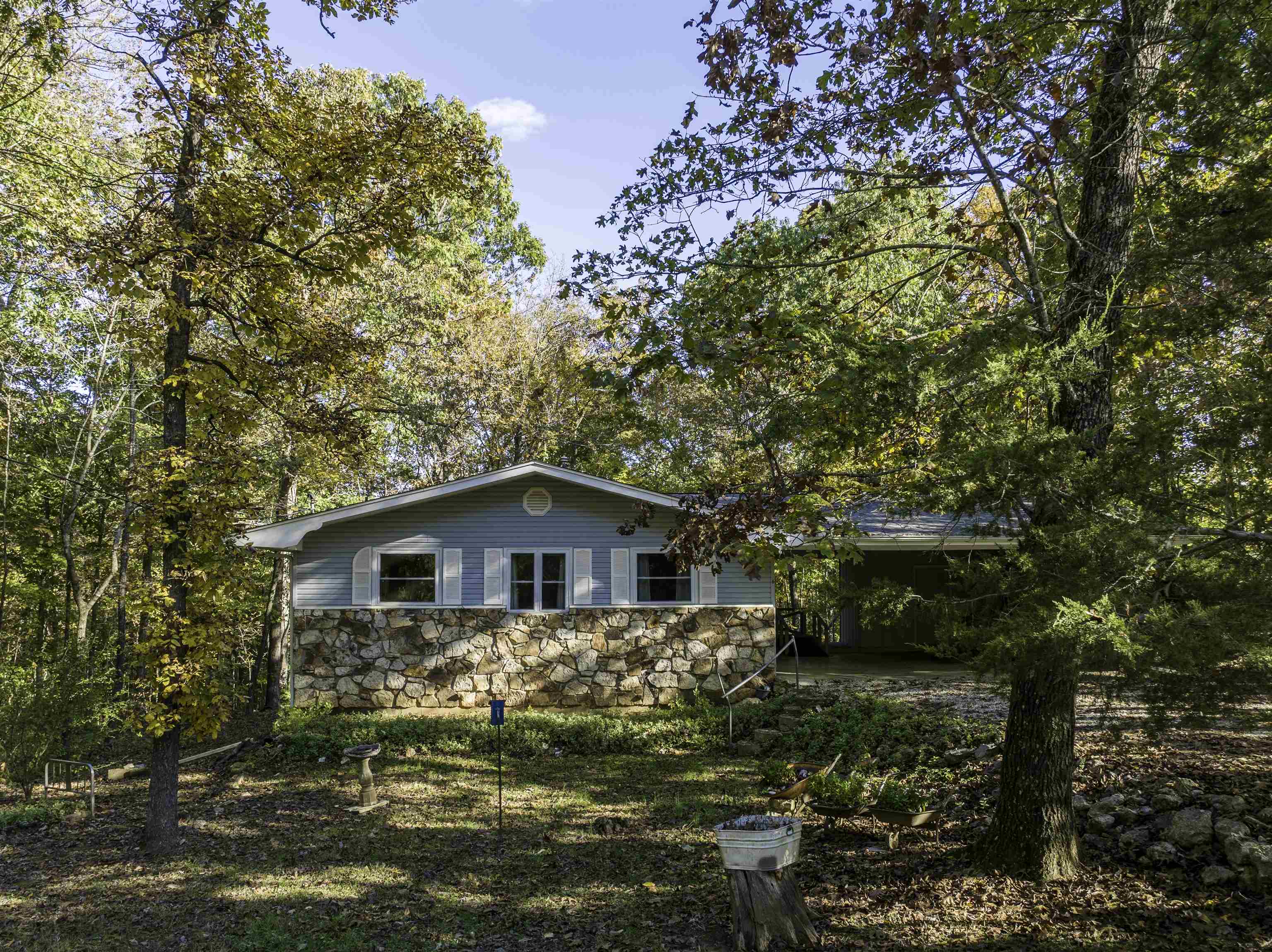 LAKE FORREST ADDN - Residential