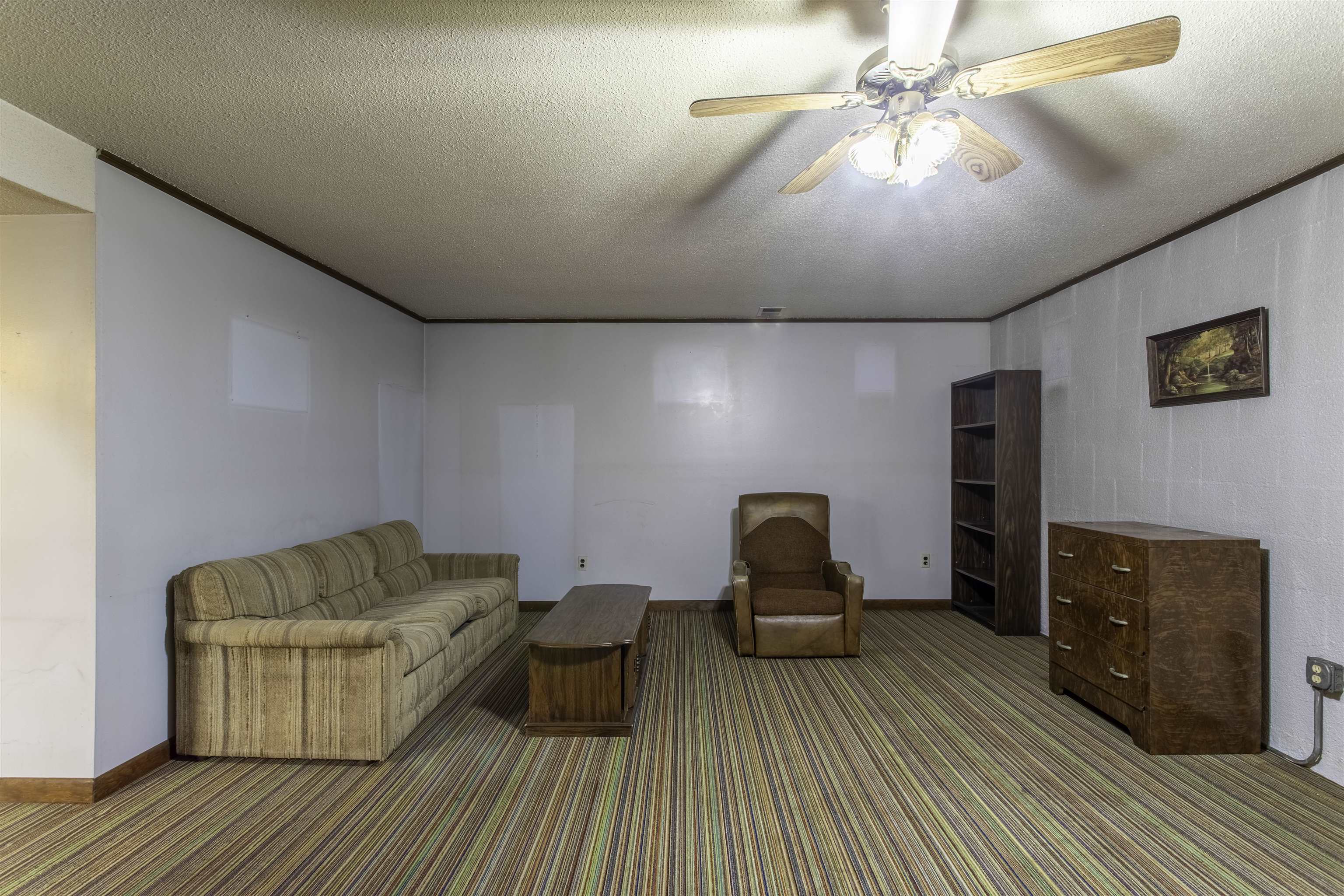 LAKE FORREST ADDN - Residential