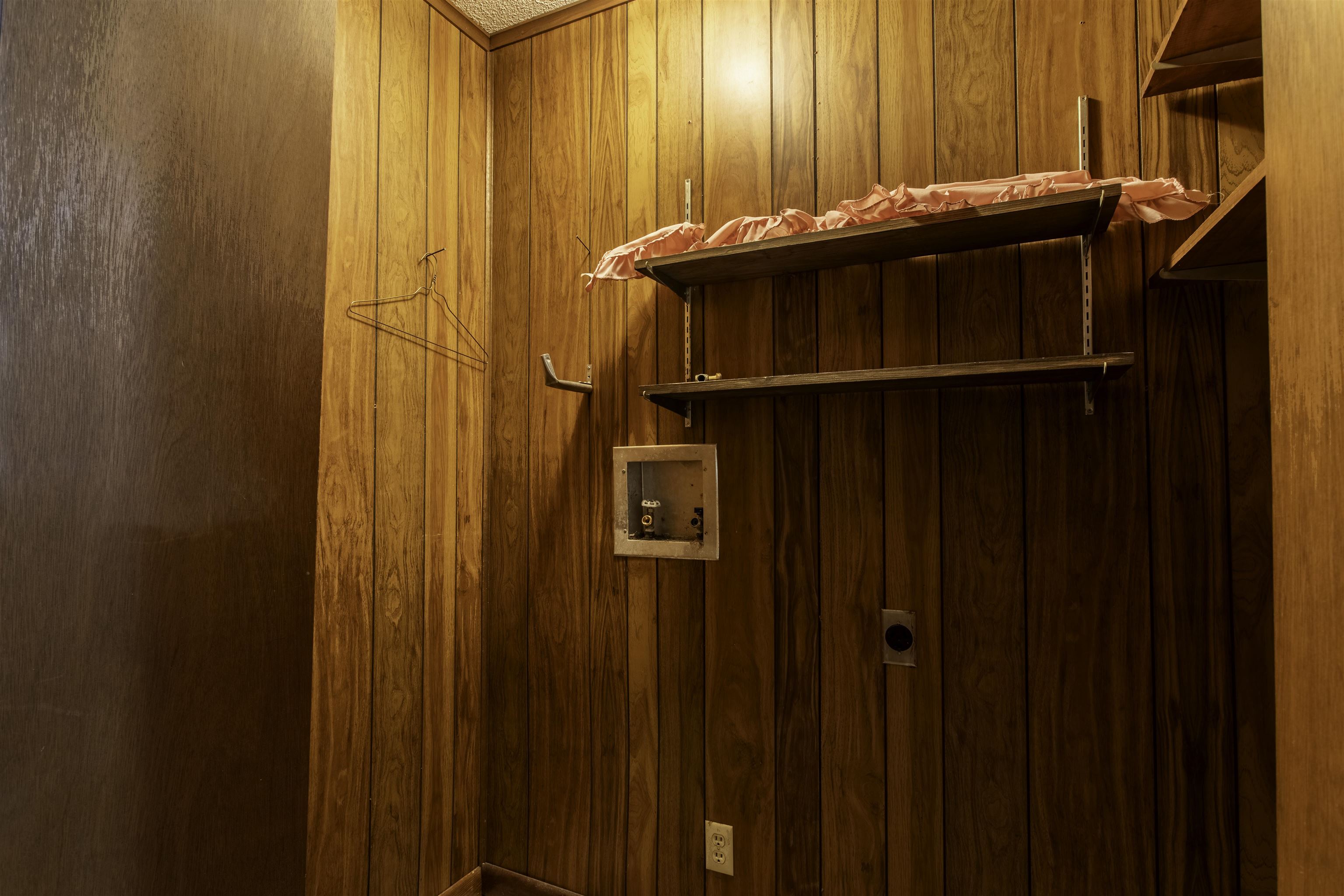 LAKE FORREST ADDN - Residential