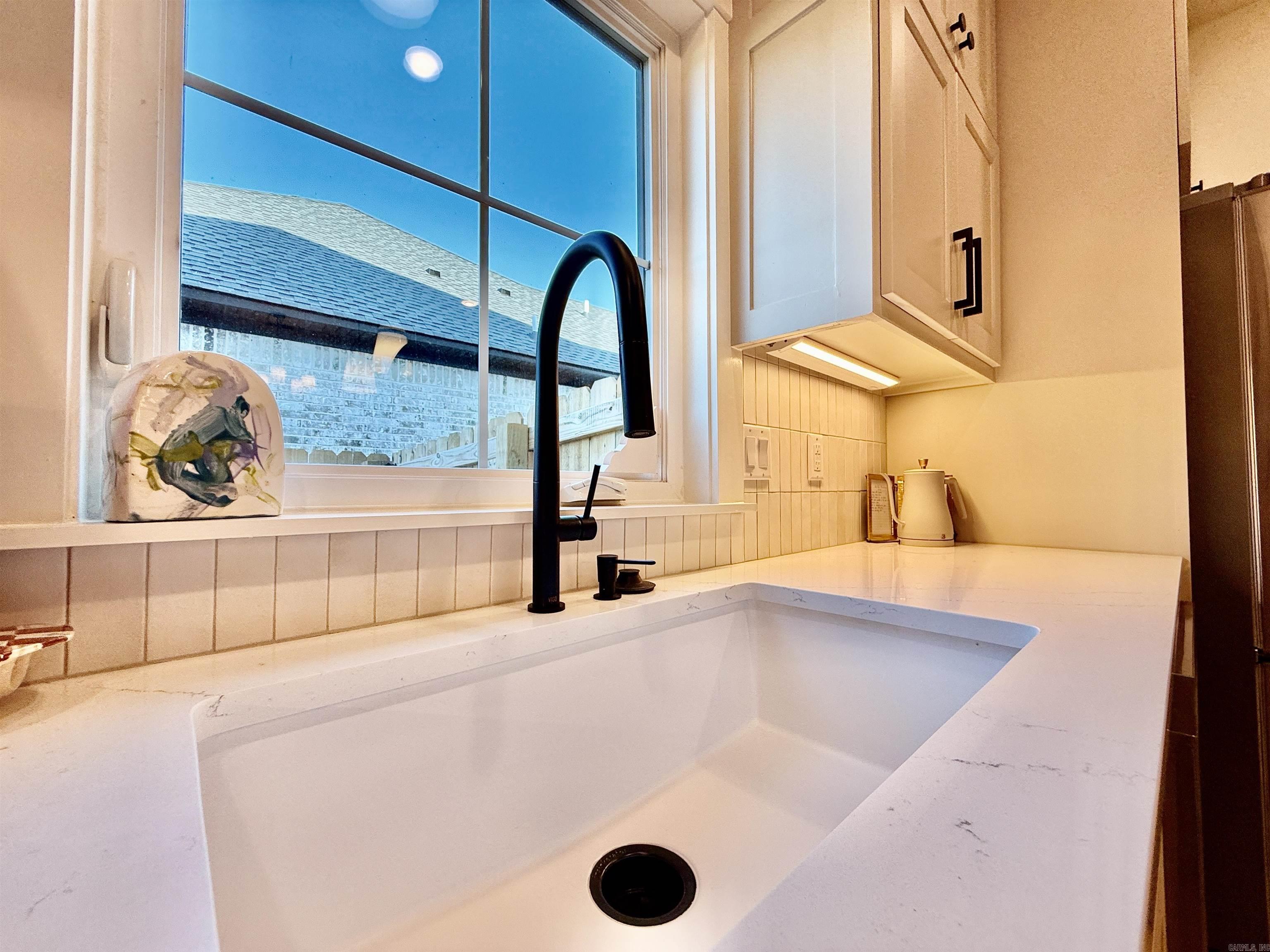 EAST MEADOW - Residential