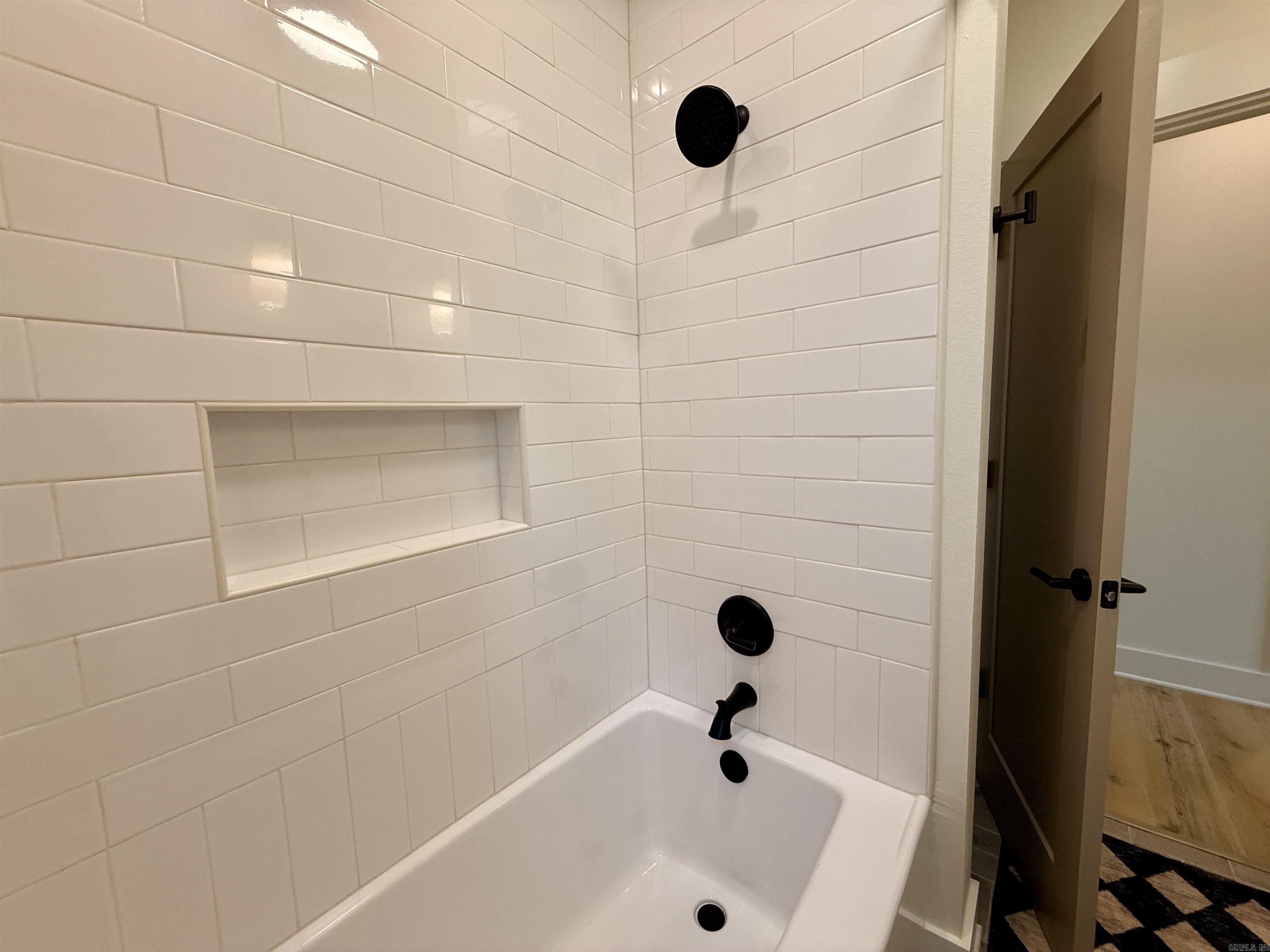 EAST MEADOW - Residential