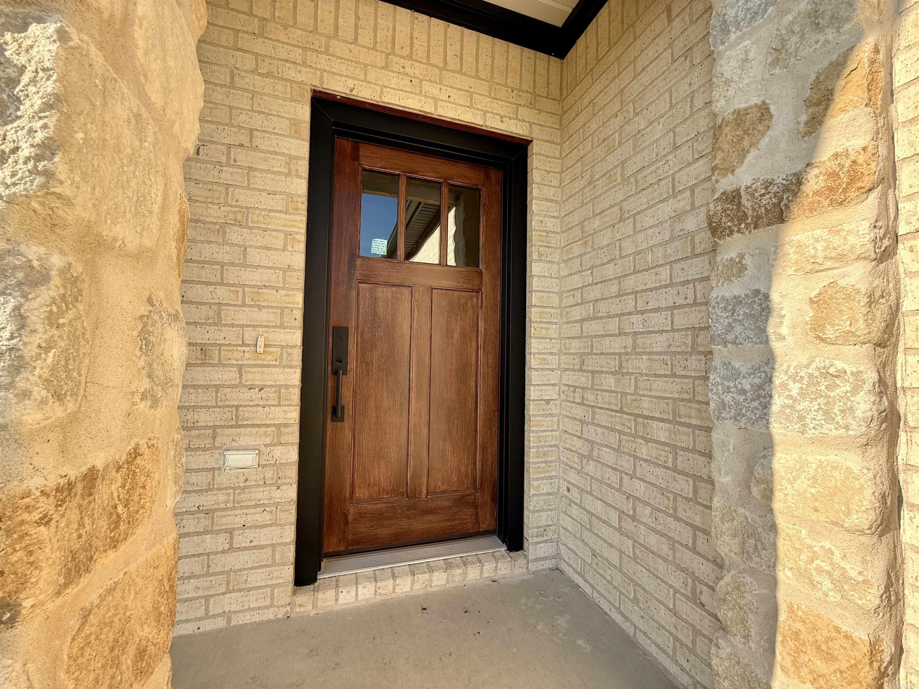 EAST MEADOW - Residential
