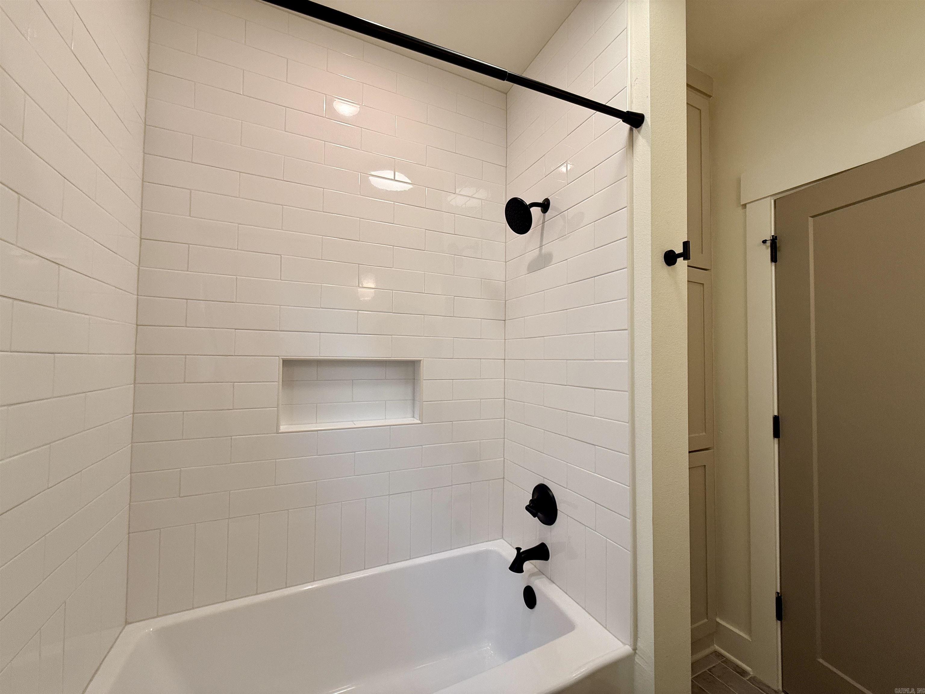 EAST MEADOW - Residential