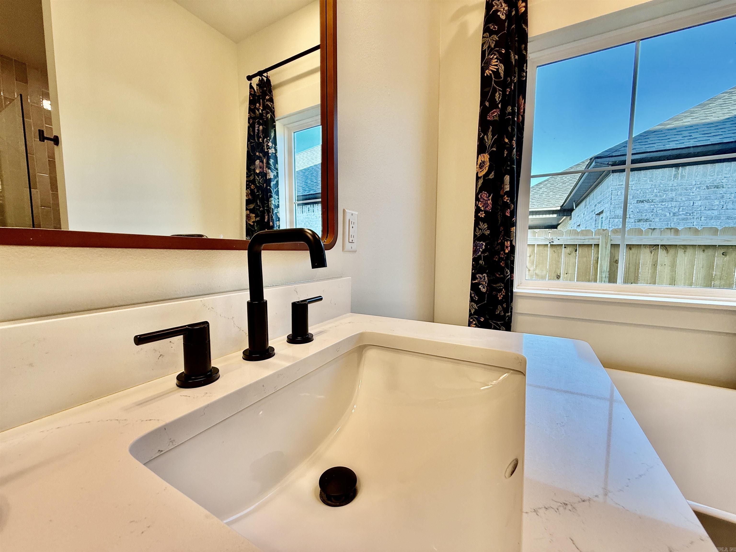 EAST MEADOW - Residential