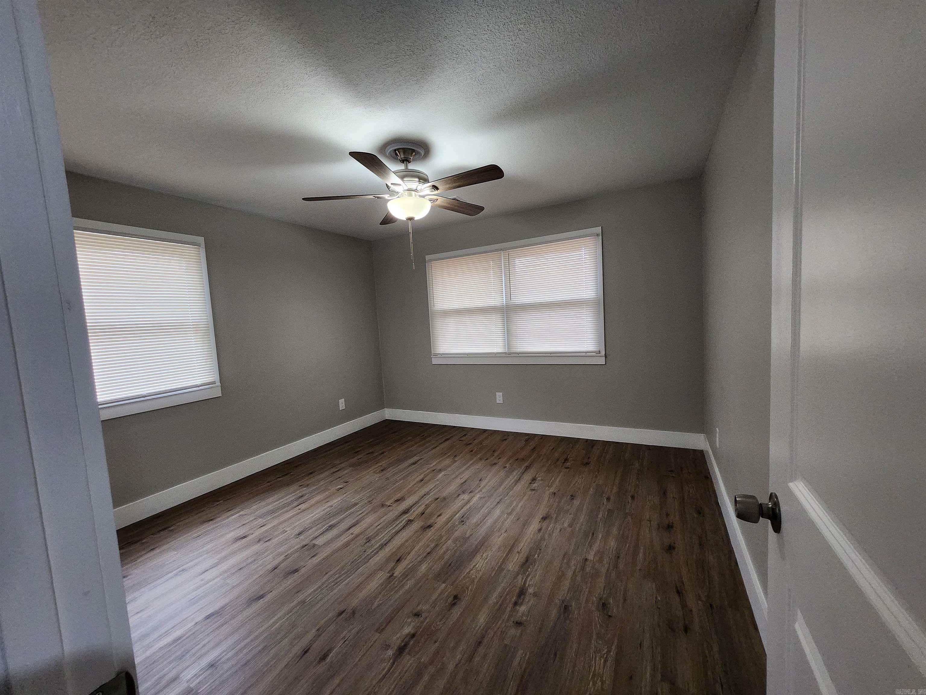 Metes & Bounds - Commercial Sale