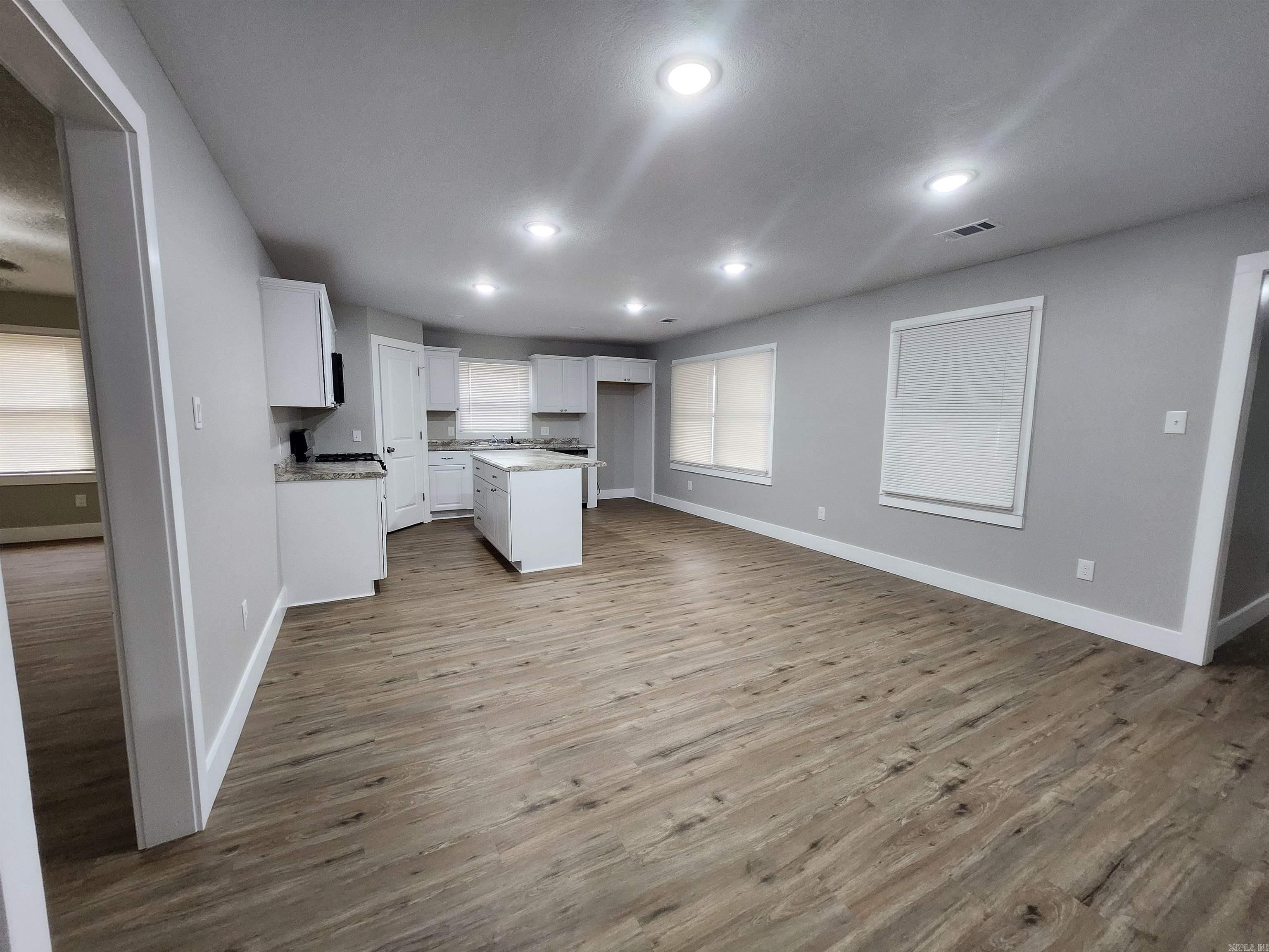 Metes & Bounds - Commercial Sale