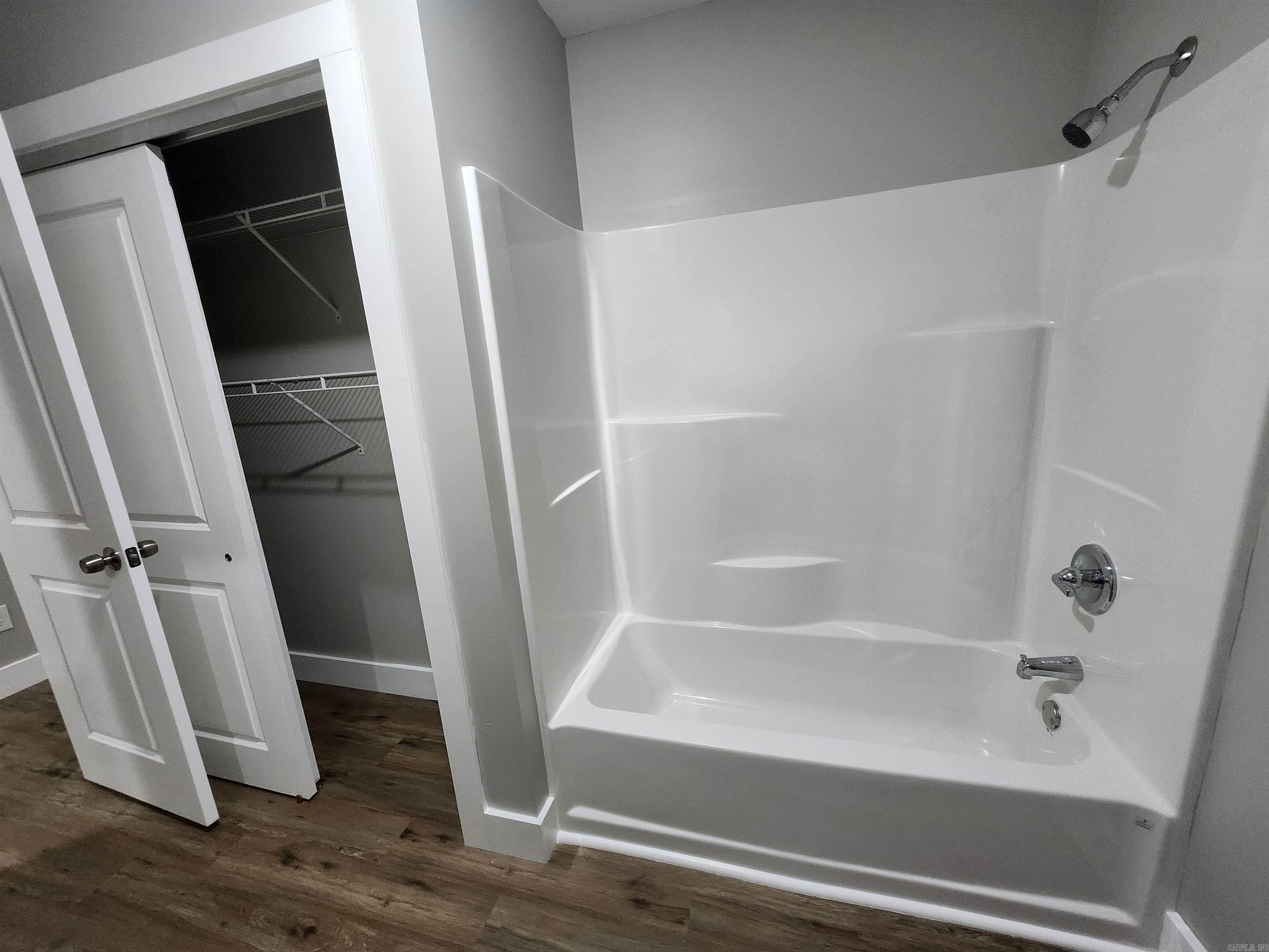 Metes & Bounds - Commercial Sale