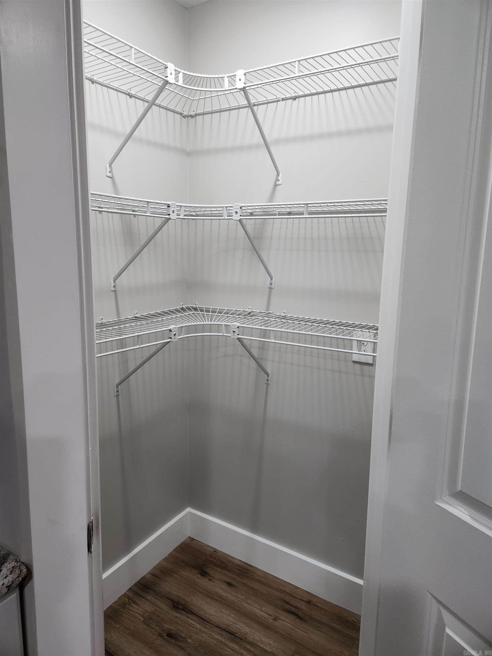 Metes & Bounds - Commercial Sale