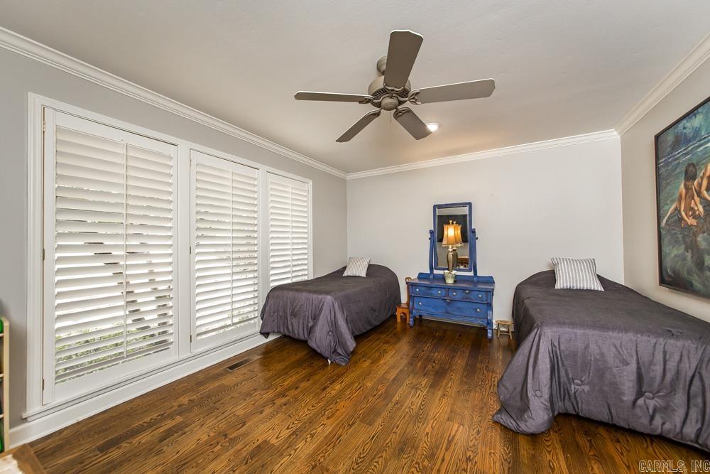 Eden Isle-Country Club - Residential