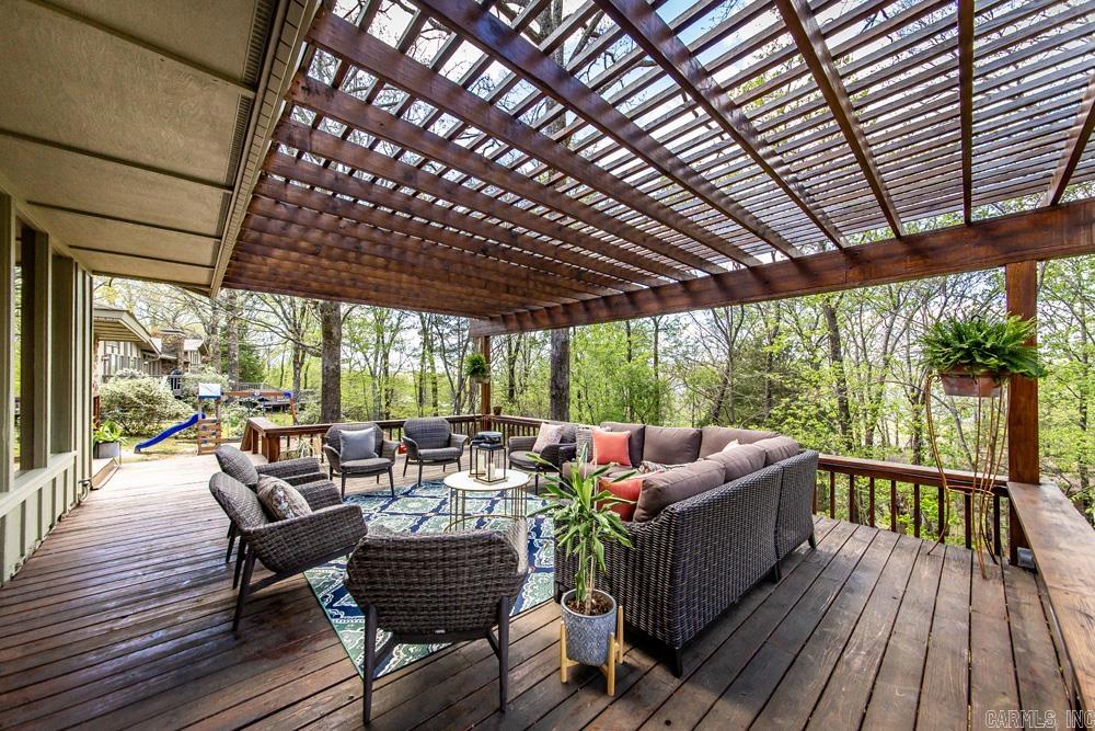 Eden Isle-Country Club - Residential