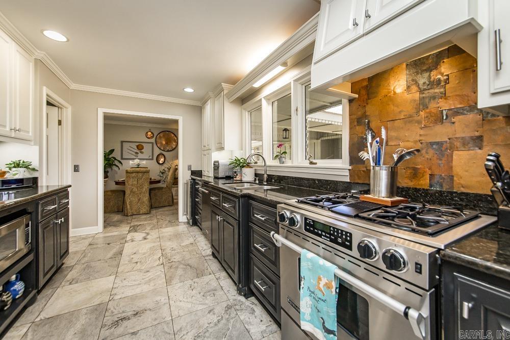 Eden Isle-Country Club - Residential