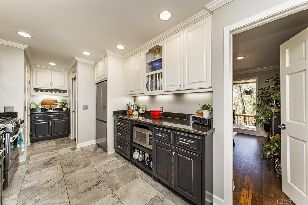 Eden Isle-Country Club - Residential