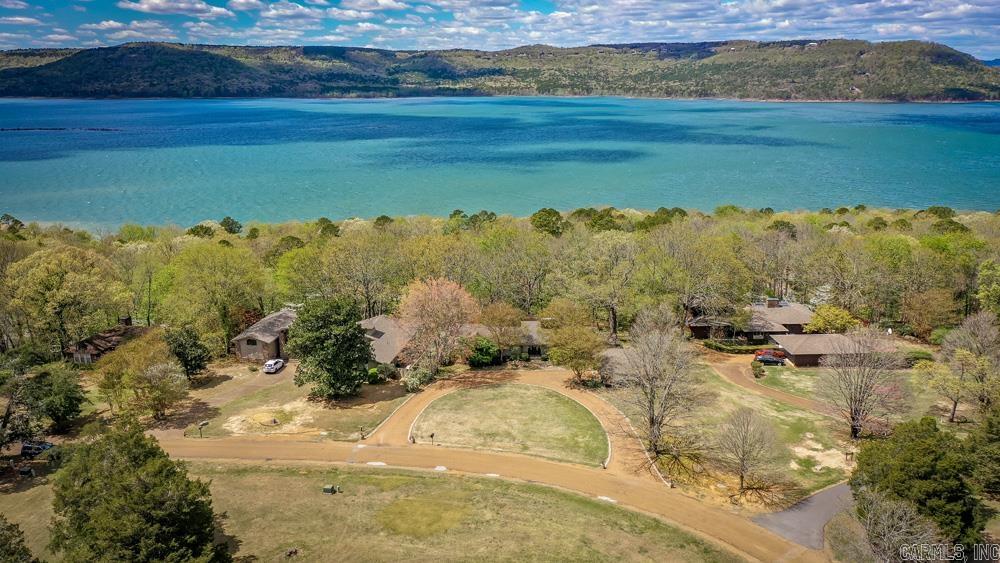 Eden Isle-Country Club - Residential